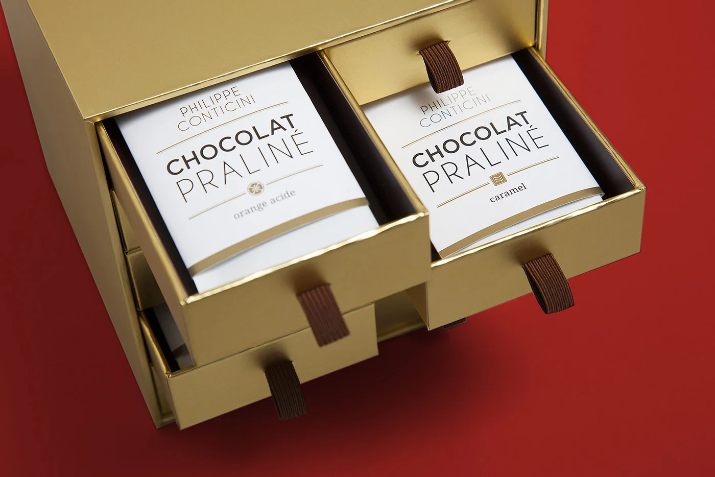 dame-yucca-studio-creation-paris-packaging-graphisme-patisserie-reves-chocolat-praline-rouge-clair-15.jpg