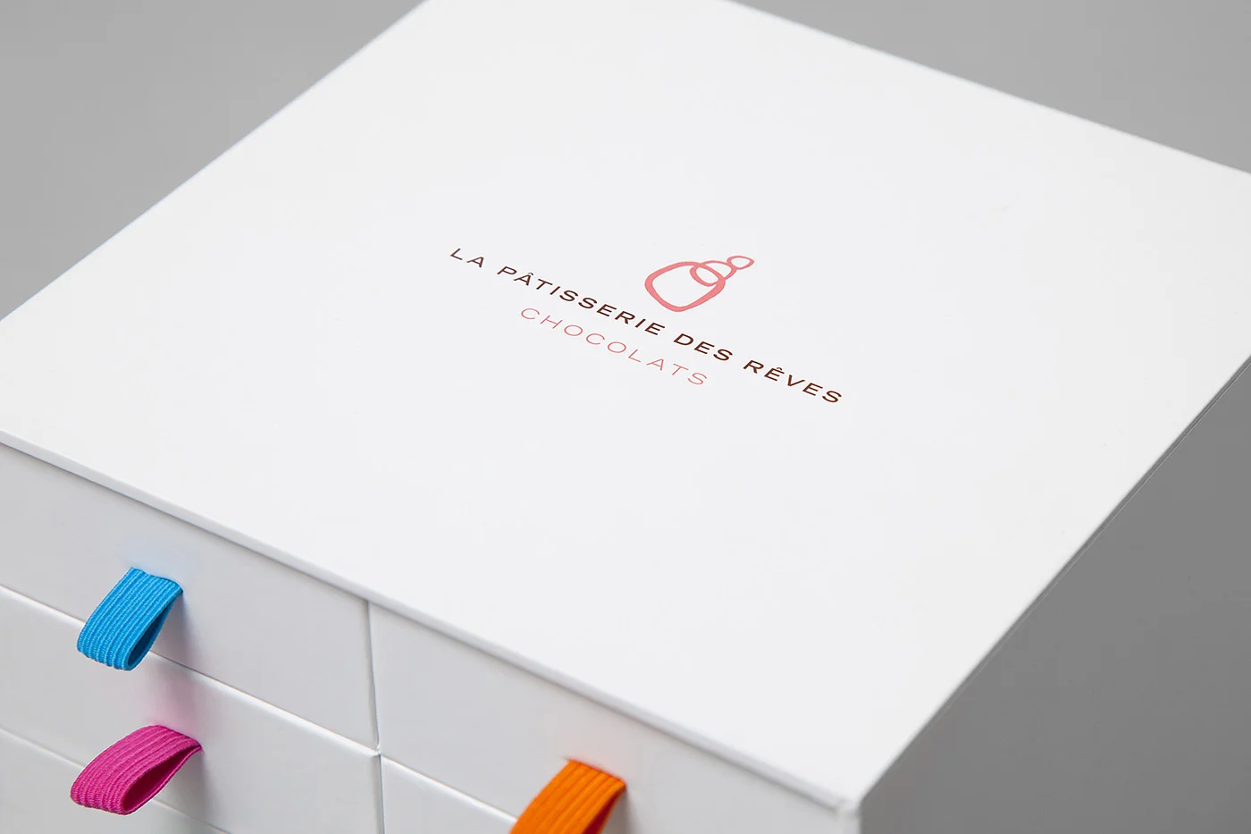 dame-yucca-studio-creation-paris-packaging-graphisme-patisserie-reves-chocolat-blanc-6.jpg