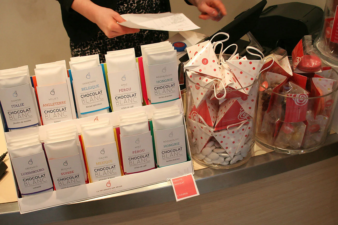 dame-yucca-studio-creation-paris-packaging-graphisme-patisserie-reves-chocolat-blanc-41.jpg
