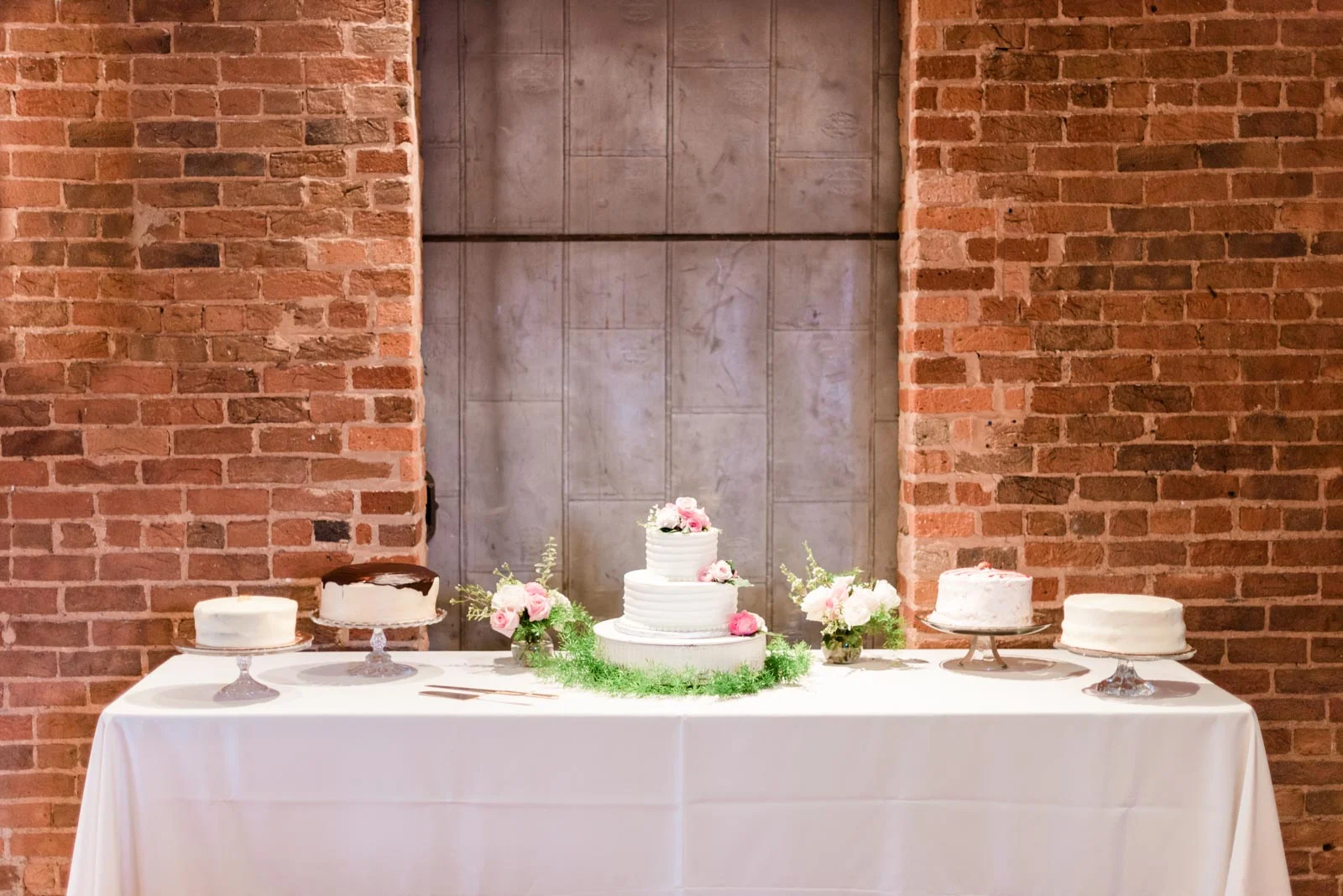 Hugenot Mill Greenville SC Wedding_Markie Walden Photography-48.jpg