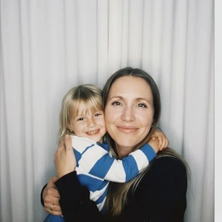 This is what it looks like to nurture your inner child. I know for a lot of people this is just a trend with AI but if you have a wounded inner child (which everyone has to some degree) this might hit differently. It feels very emotional to see my ad