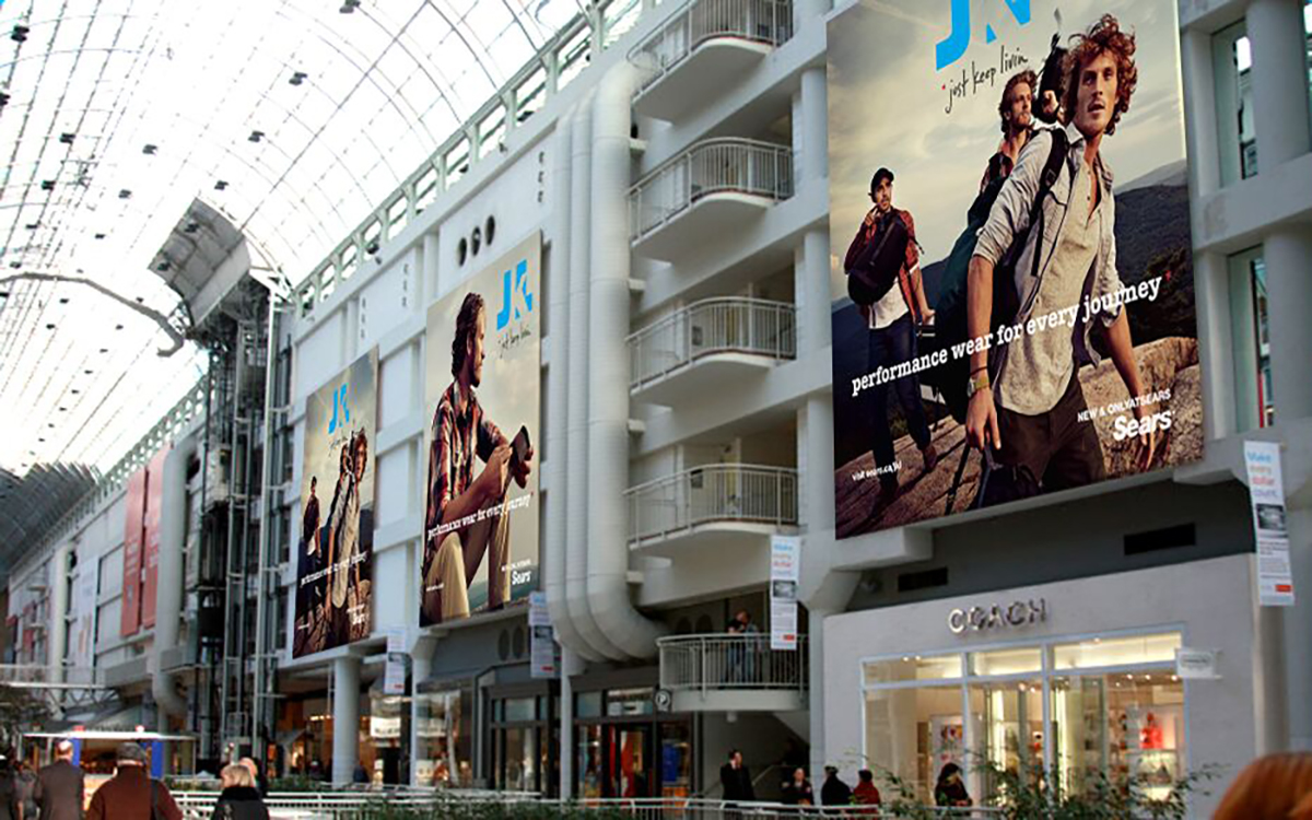 Indoor Advertising - Toronto Galleria