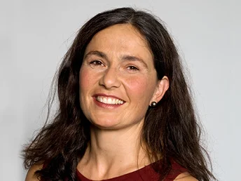 Maya Keller Inhaberin Dipl Physiotherapeutin FH Dipl. Craniosacraltherapeutin Zert. Anusara Yogalehrerin Kernkompetenzen: Weiterbildungen Bobath und PANat, Schwindeltherapie, Lymphologische Physiotherapie, Maitland, Yogatherapie Sprachen: Deutsch, Englisch, Spanisch Telefon 044 400 13 32