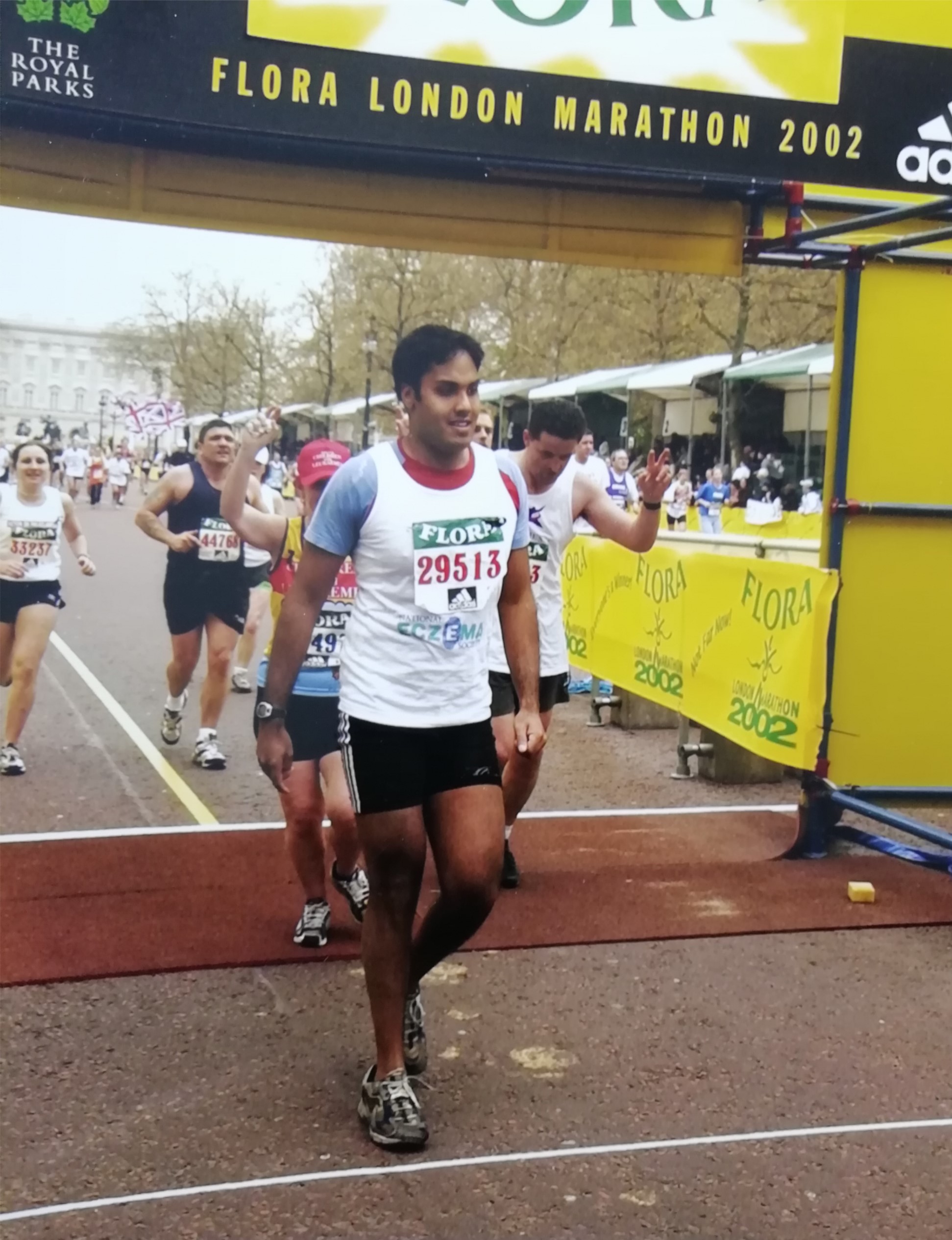 2002 London marathon.jpg