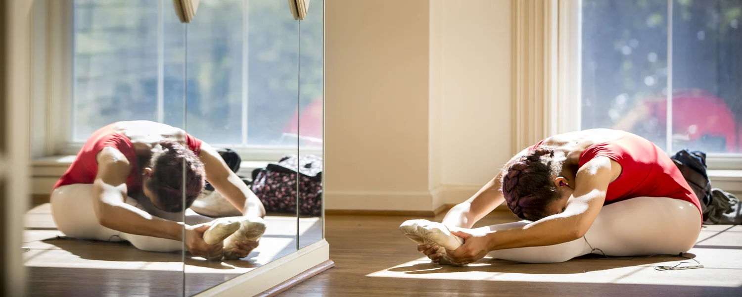 DancerSeated (1).jpg