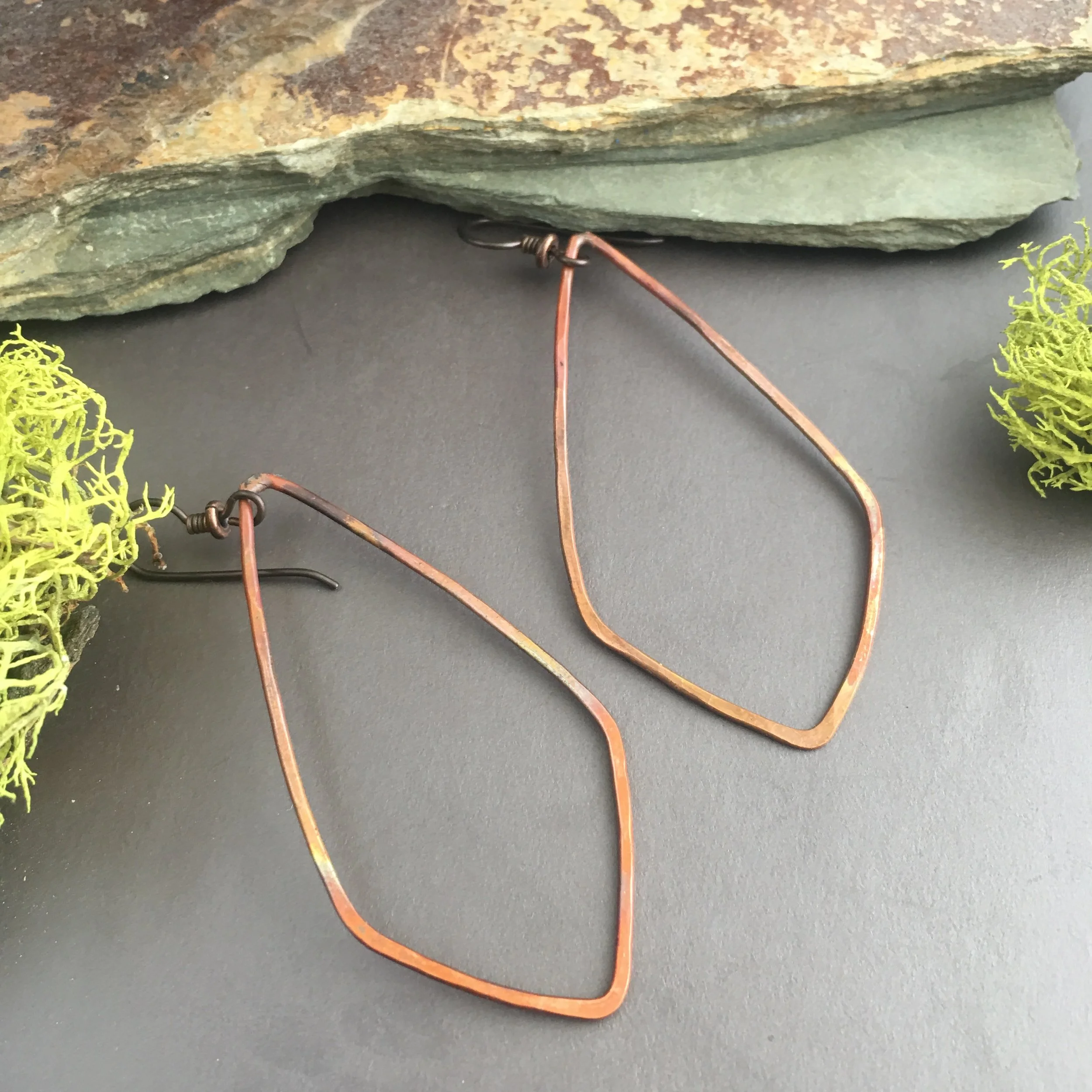 0F7DC6B5-390E-4610-9382-FE4B316B97D8