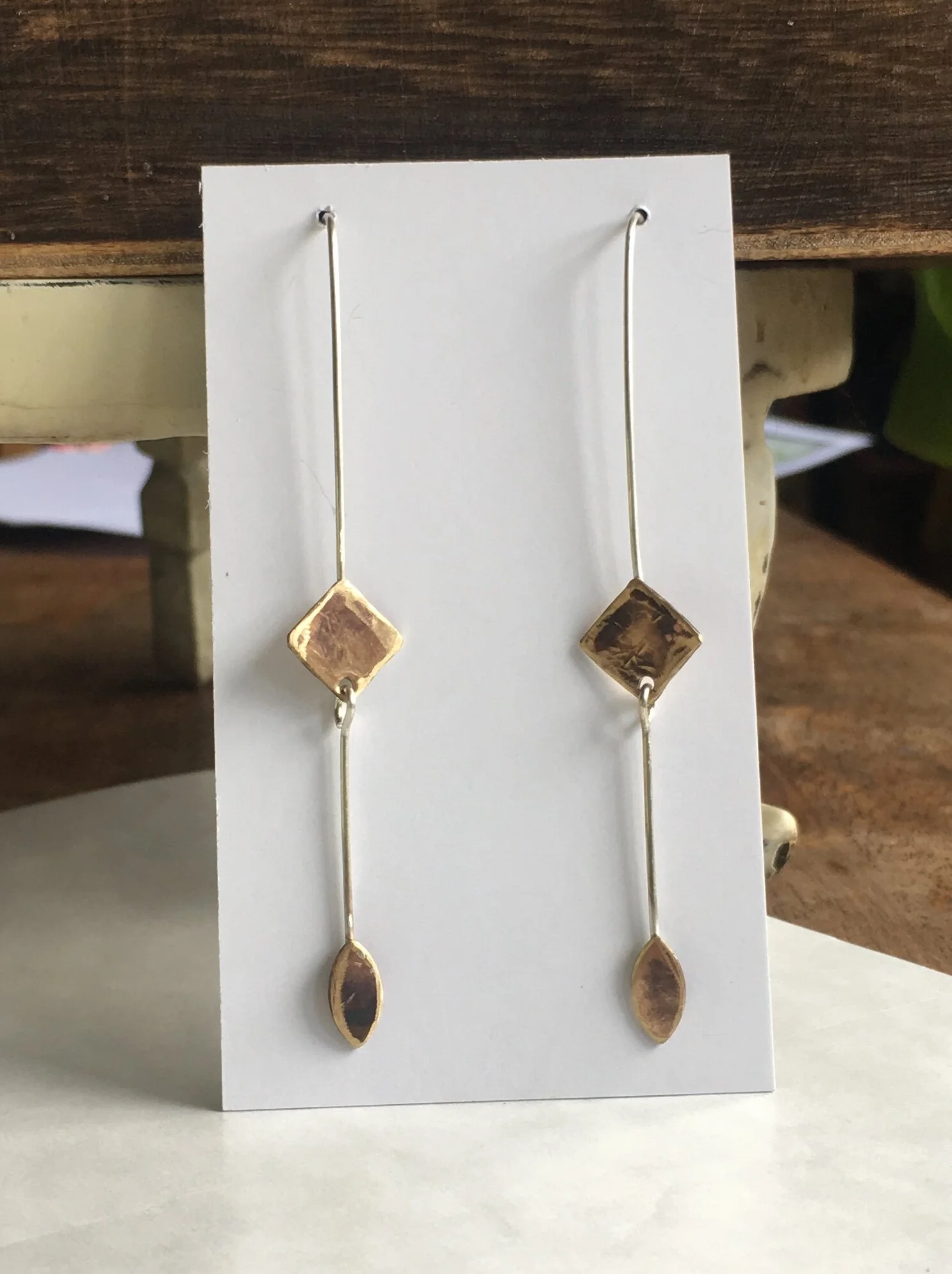 32E35B6B-84E3-4FB9-A999-81C77F683BBF