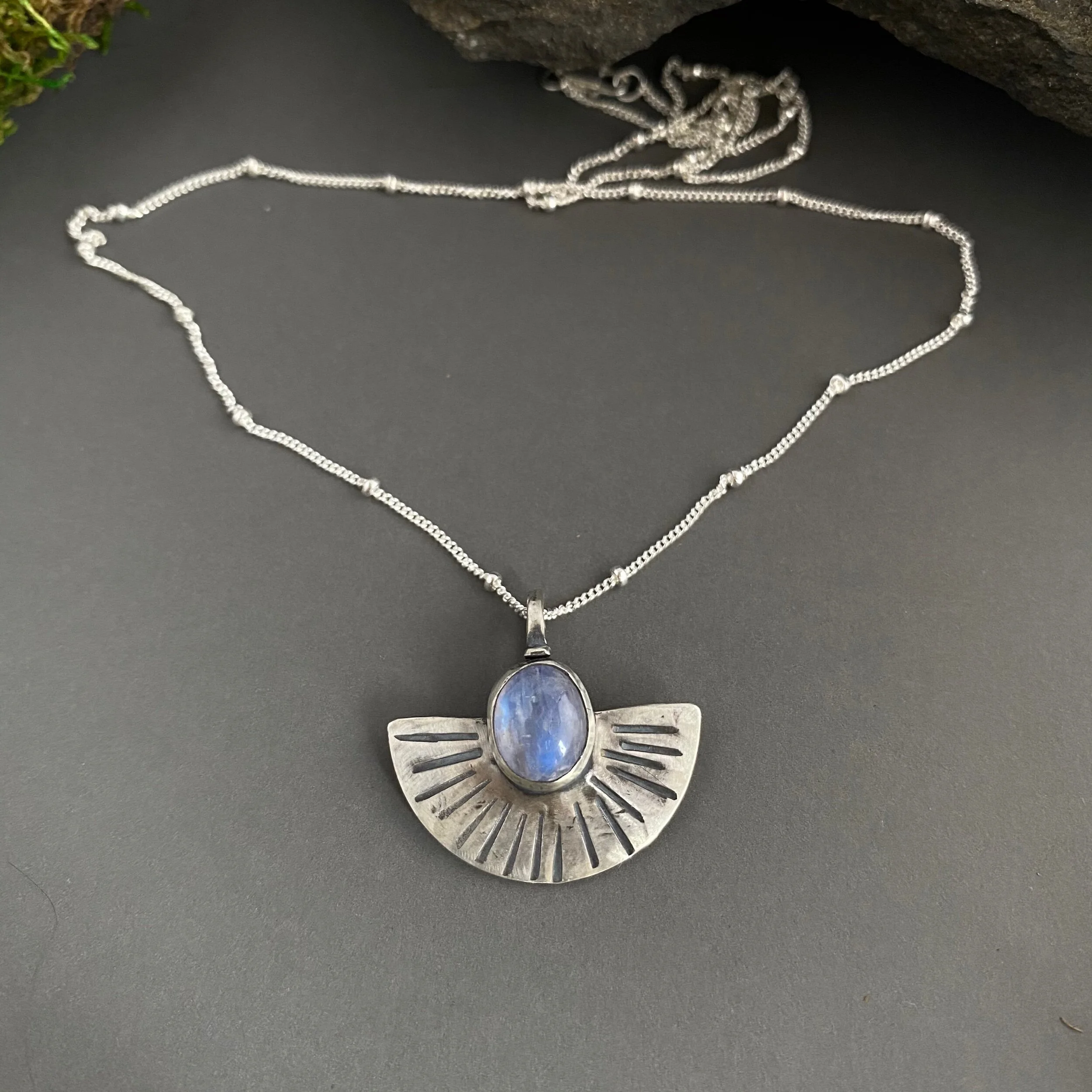 BEAC1DEA-CE90-44A2-9BAE-00A910E35CCF