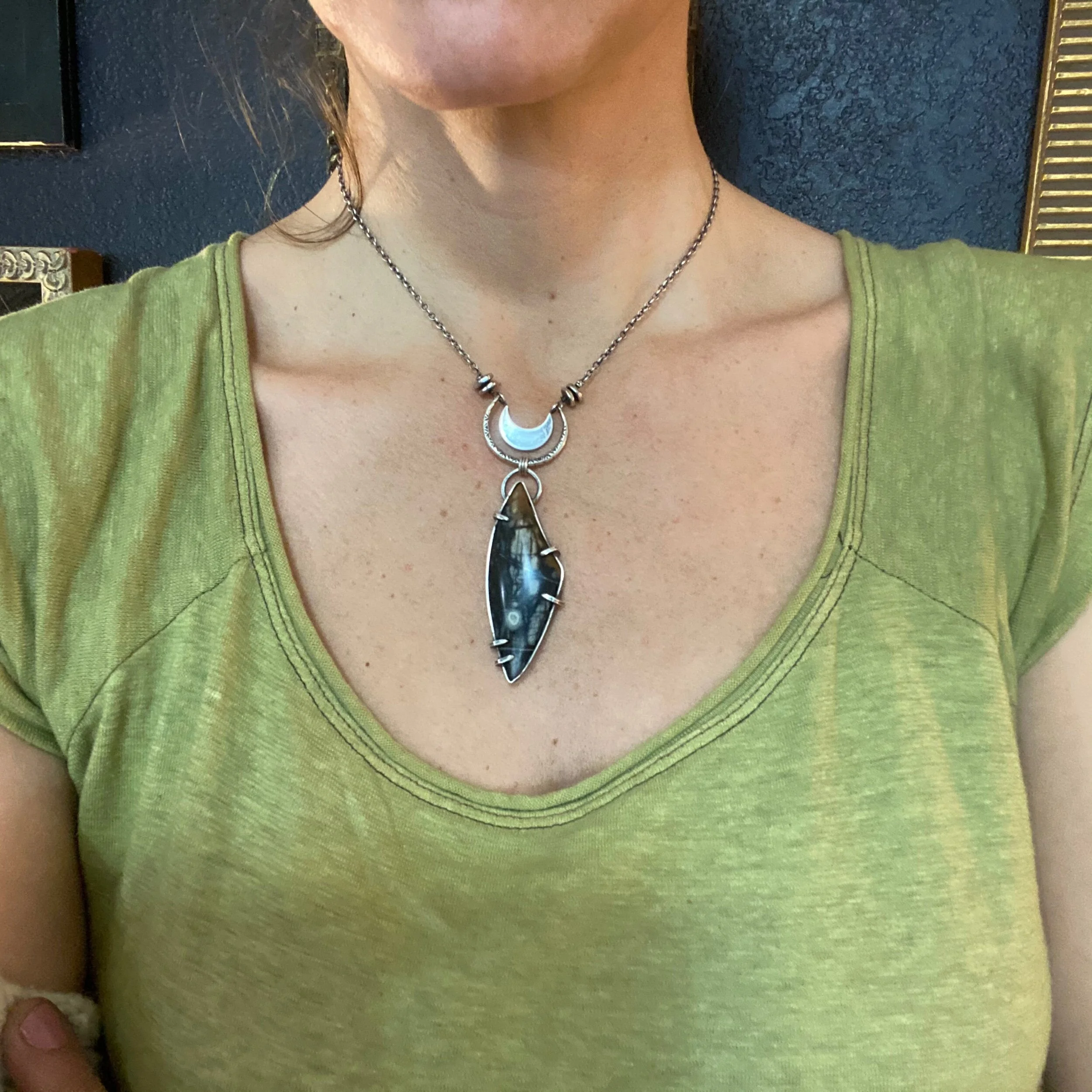 6673B142-8A3C-4FA4-B248-0C65E4622A93