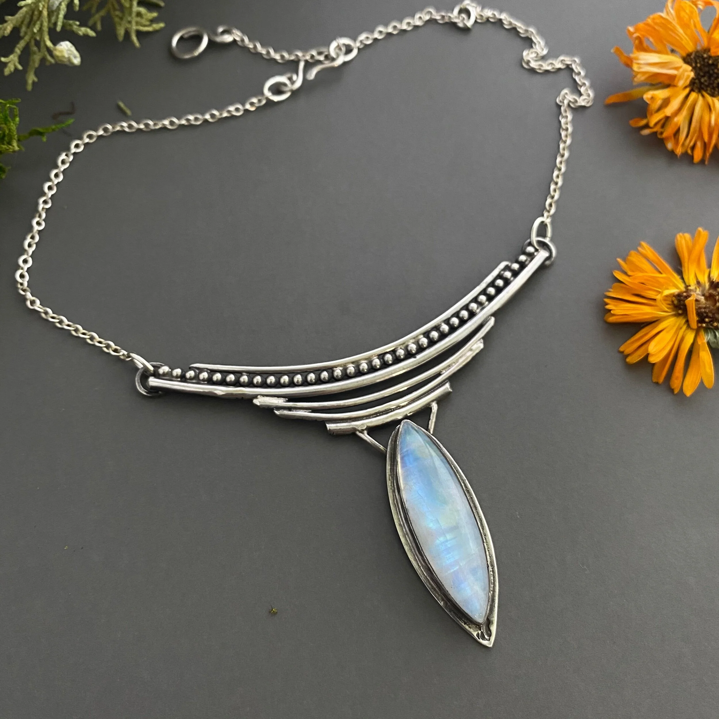 65CA8B31-5234-4F09-8B9B-03BECAA7E17F