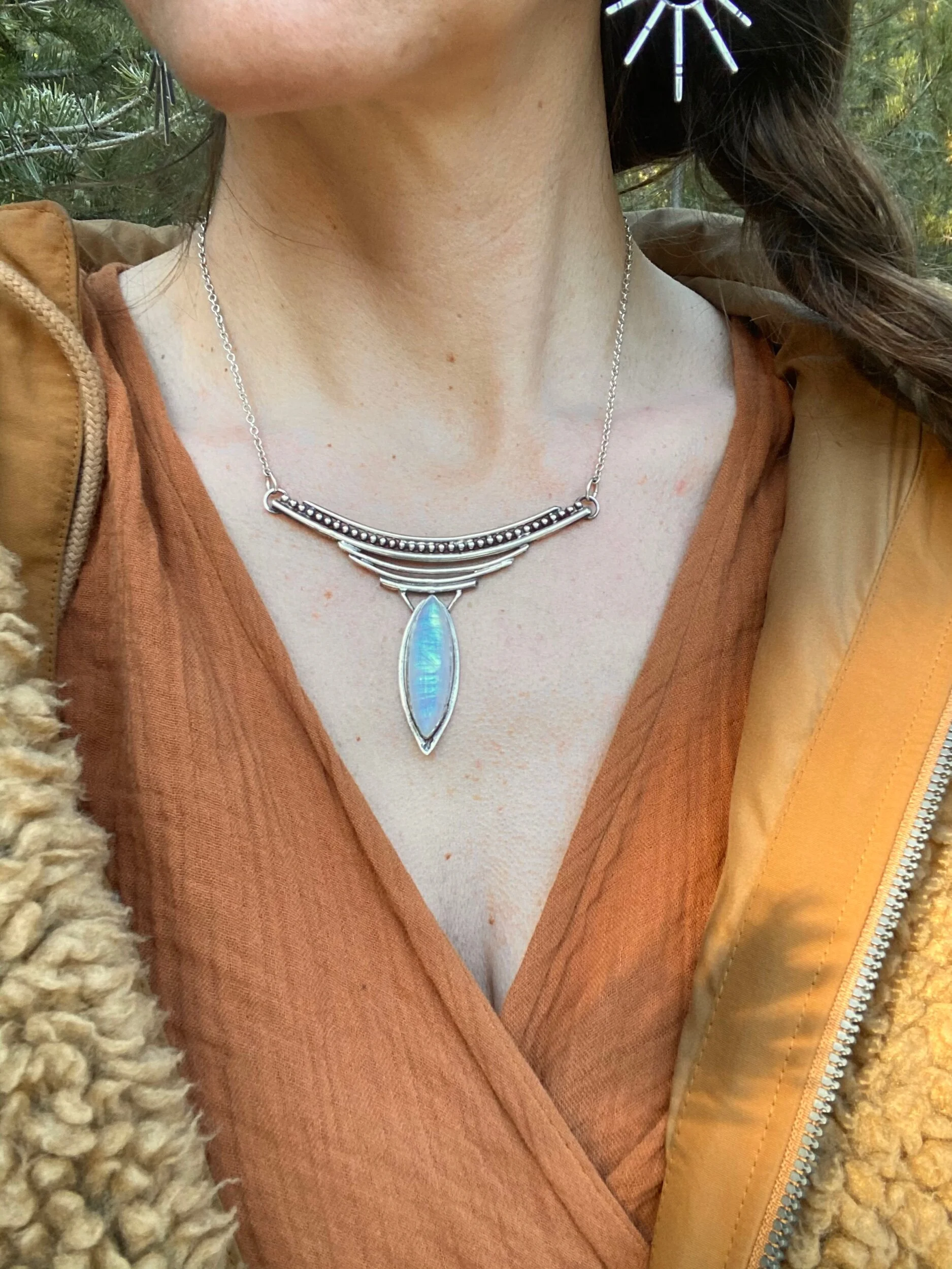 0E37544B-4346-44E7-8909-076C626FD3B4