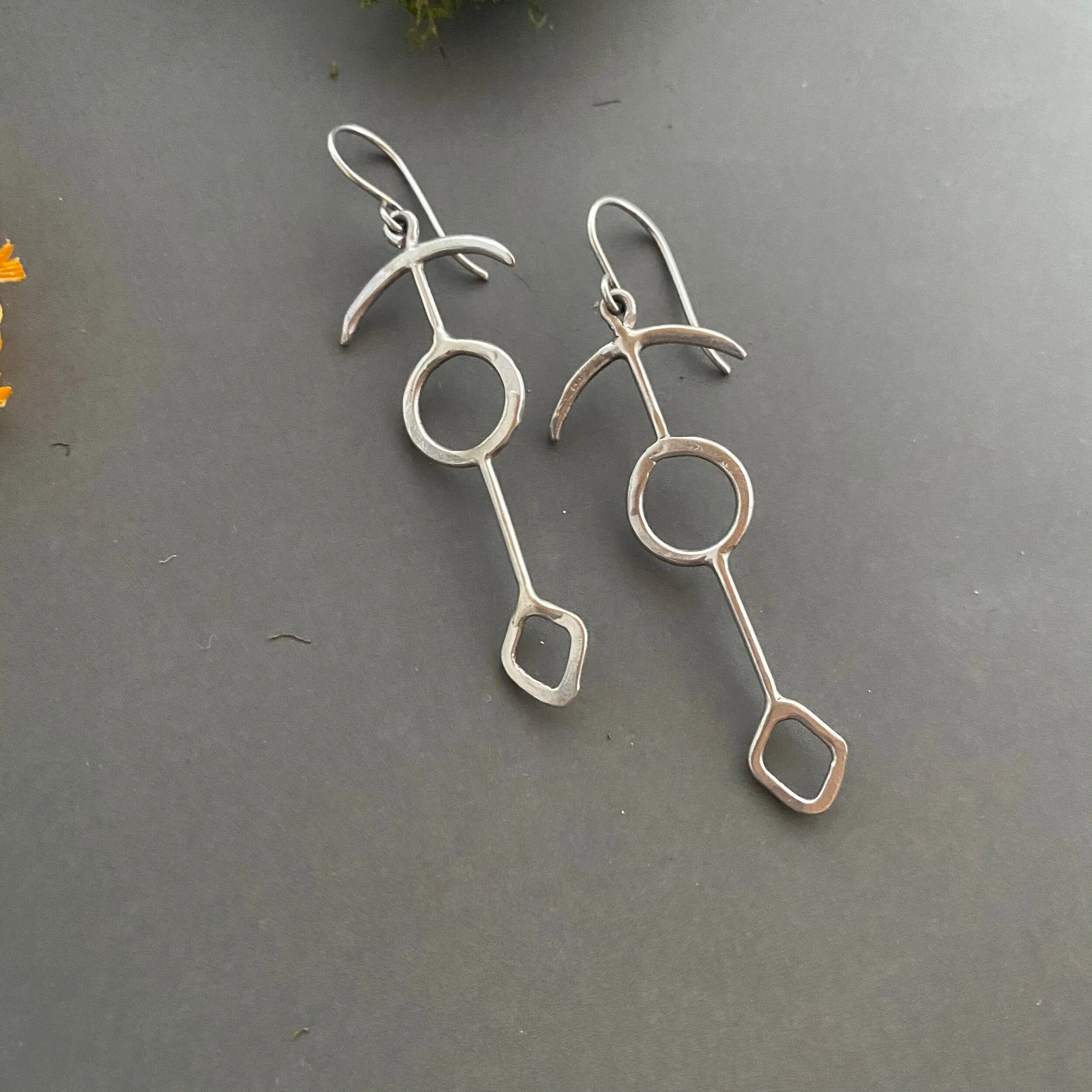 7820D526-5BD3-4DE2-98A2-CEBA9EC3A275