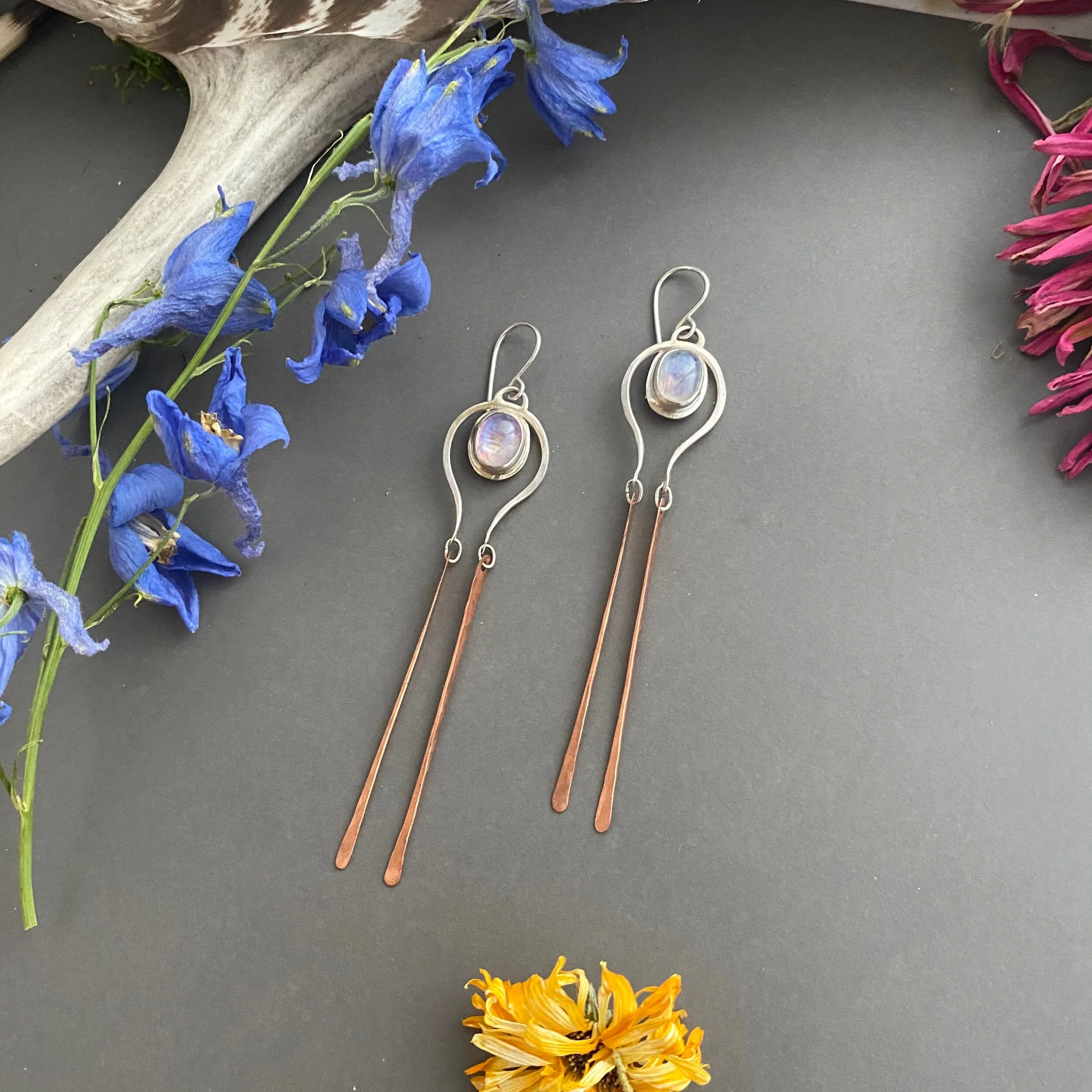 16FDD7E3-59FE-479A-8FA3-D0A24009192C