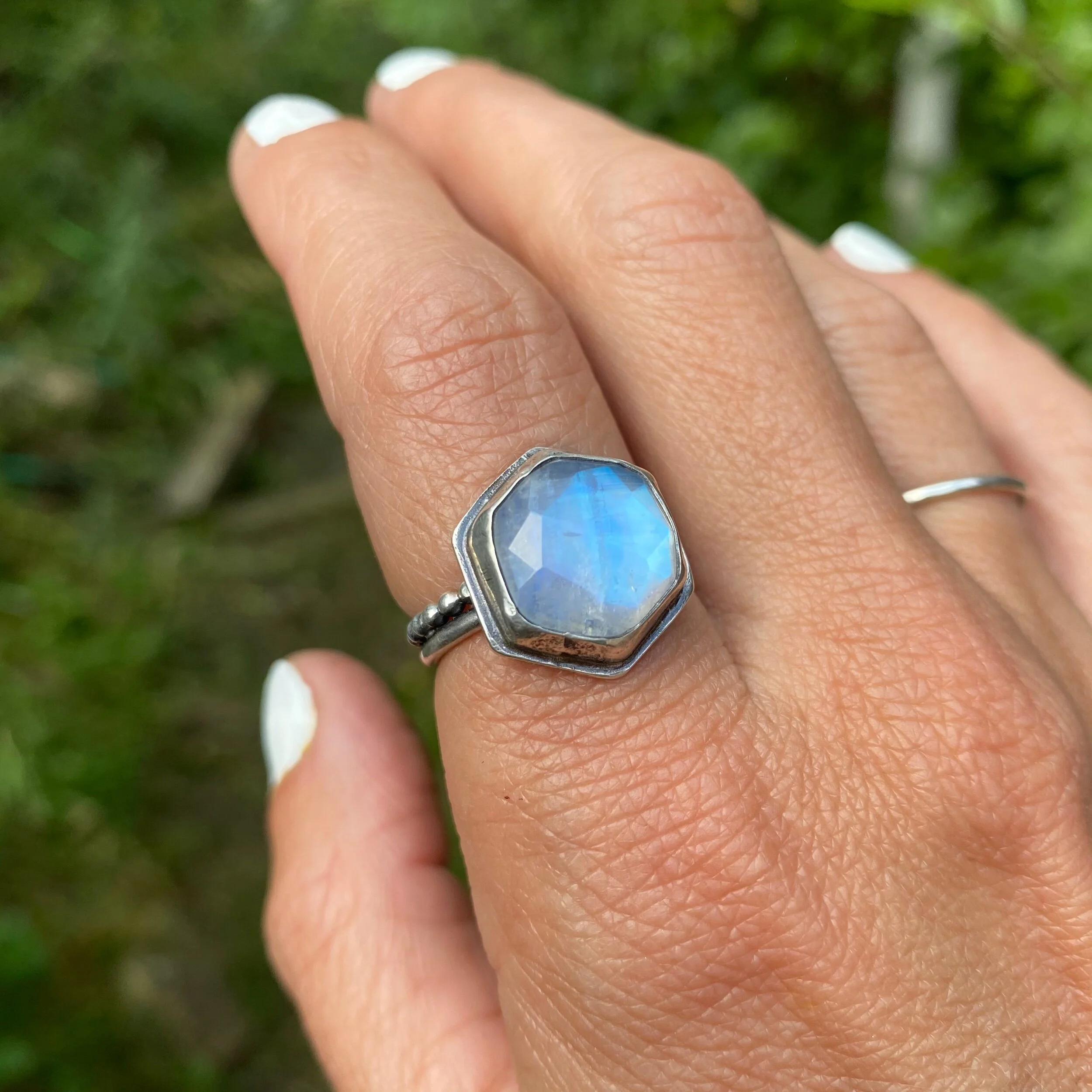 0E1E3B36-E294-45A2-A58F-83975B697532