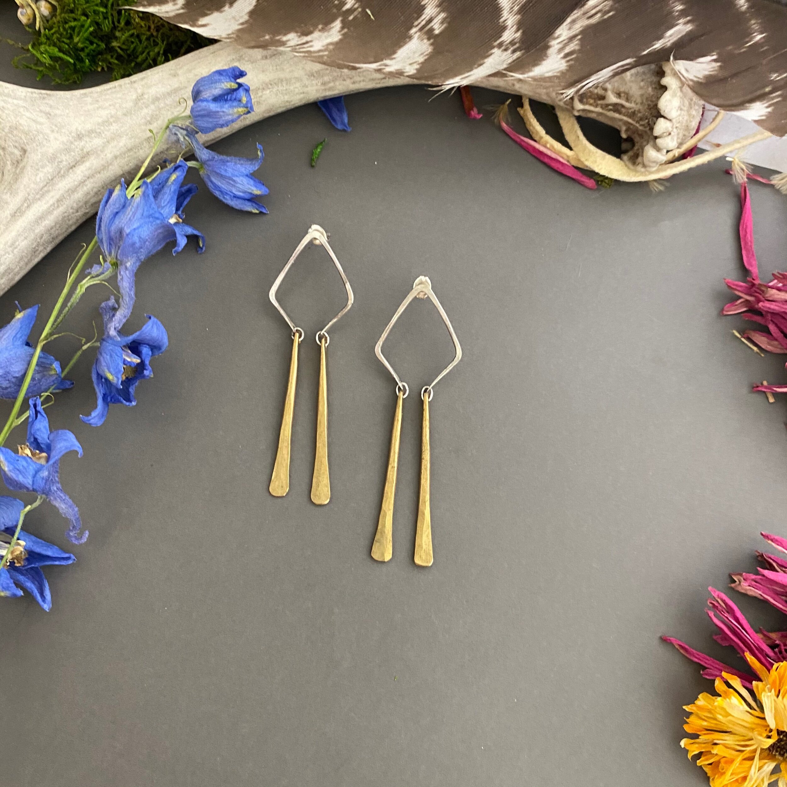 5FFDF384-70A8-4819-8970-F90F72256224