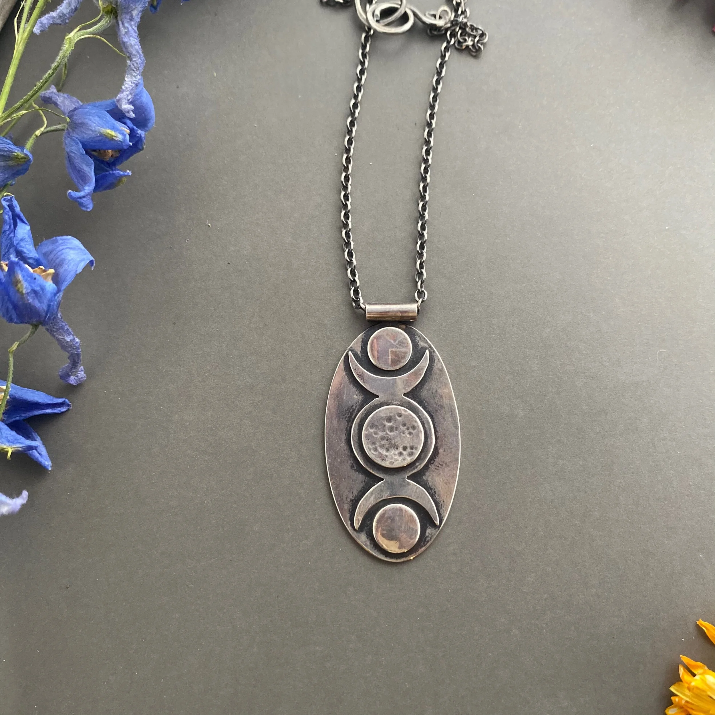 FECE87FF-0D82-4707-A995-BB739796F1CD