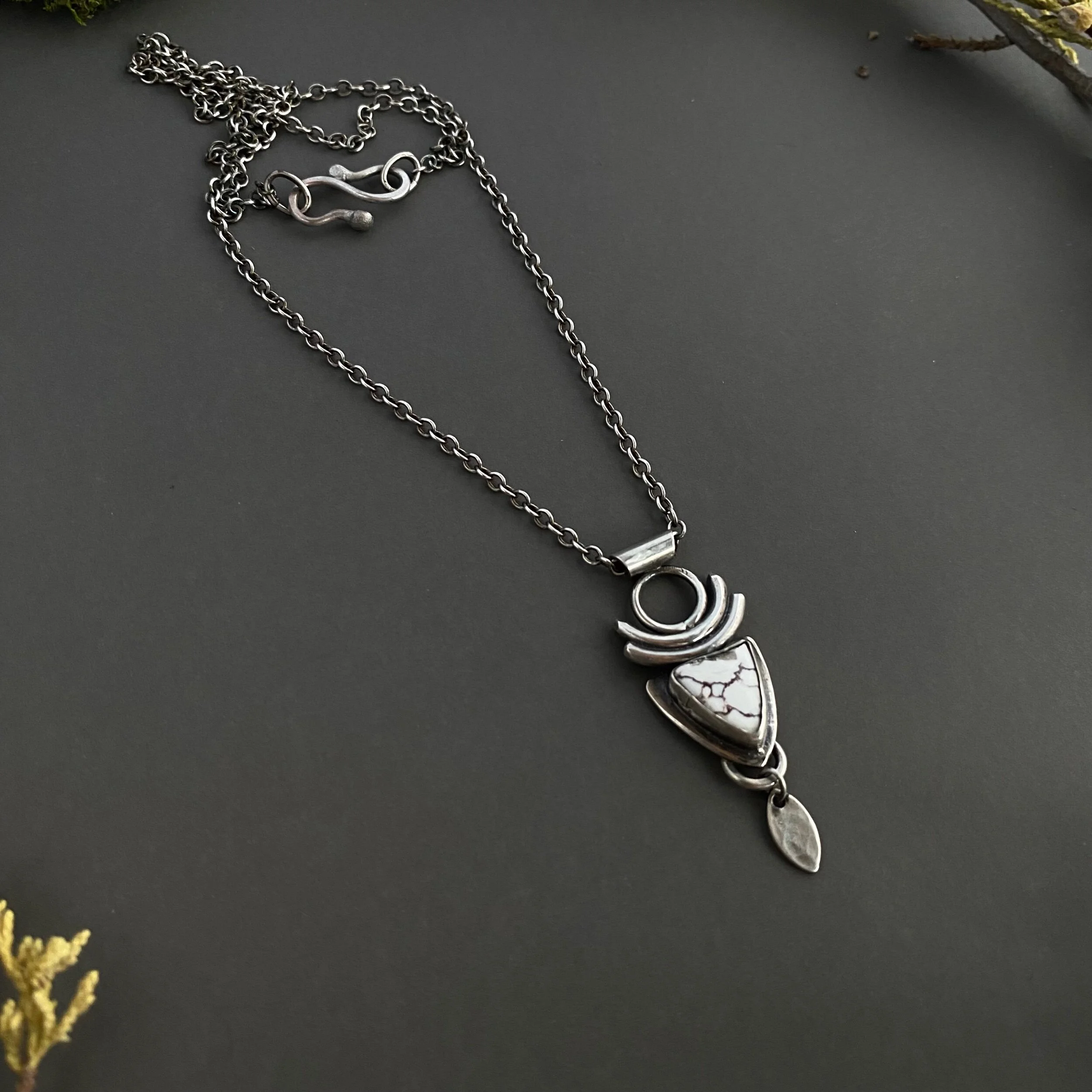 8BEC4B5B-C777-4830-8950-470B7F2DFAAE