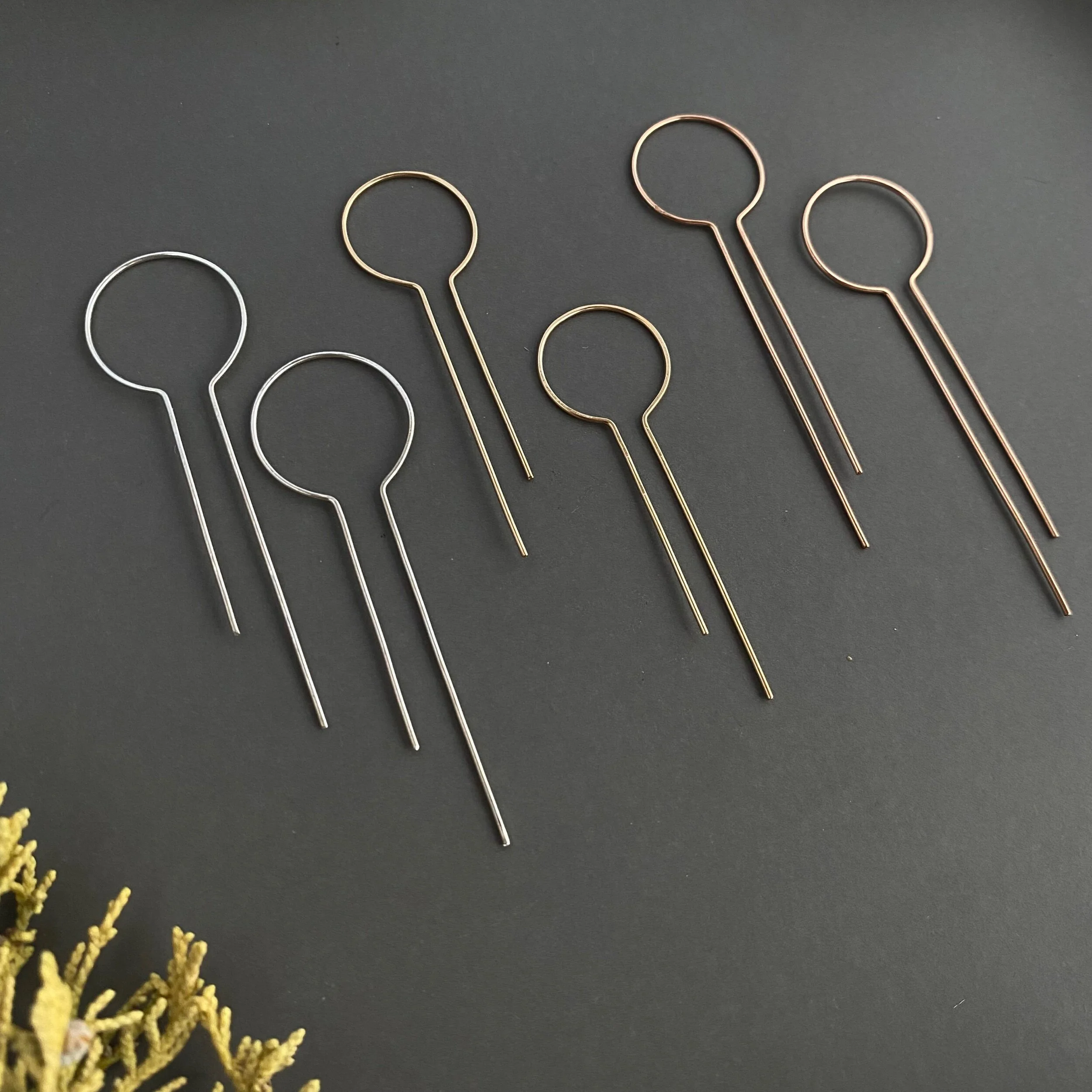 DEDAC224-B6B5-4055-854F-B7900C5295A1