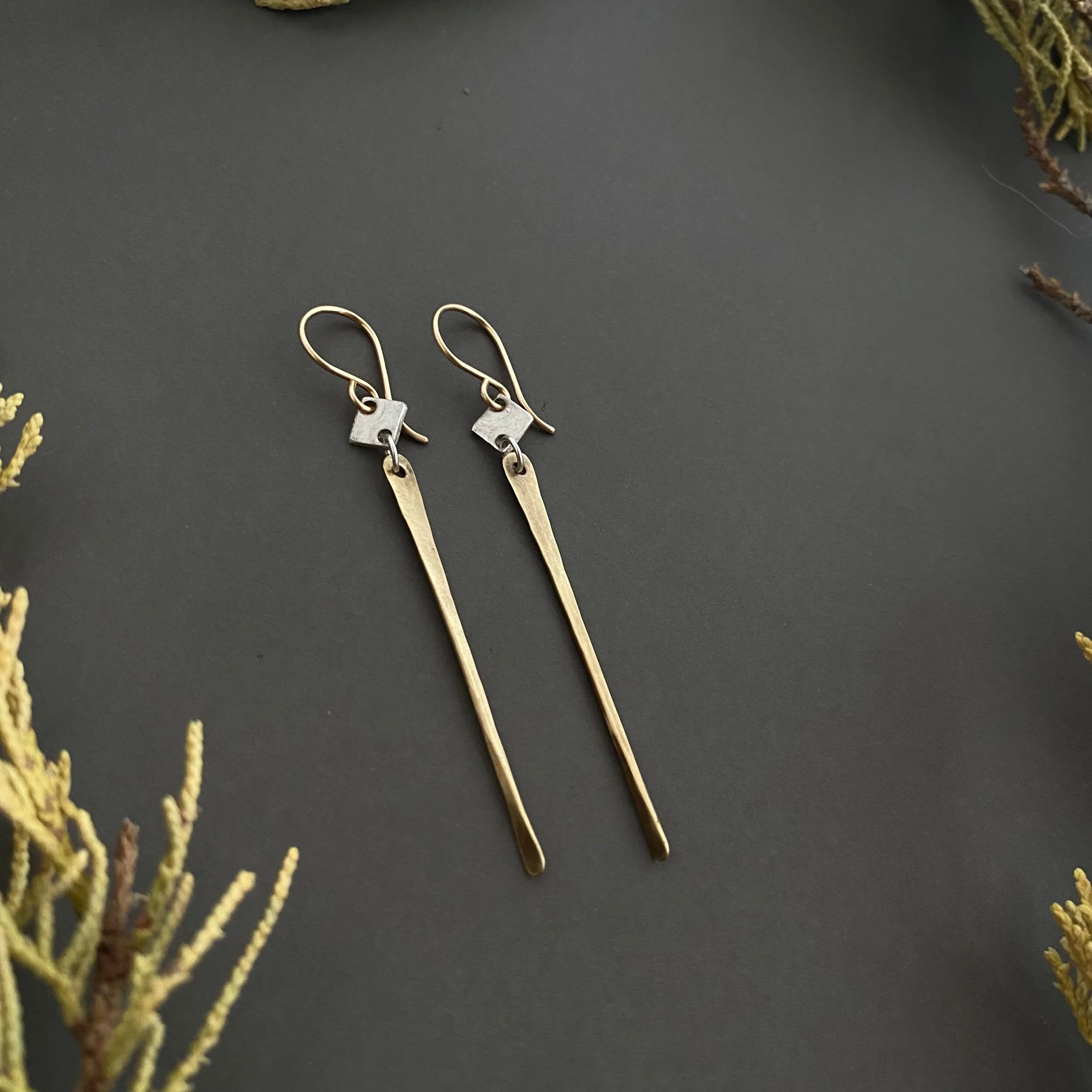 7B35B549-37D2-4A0F-B364-DB98C94321C7