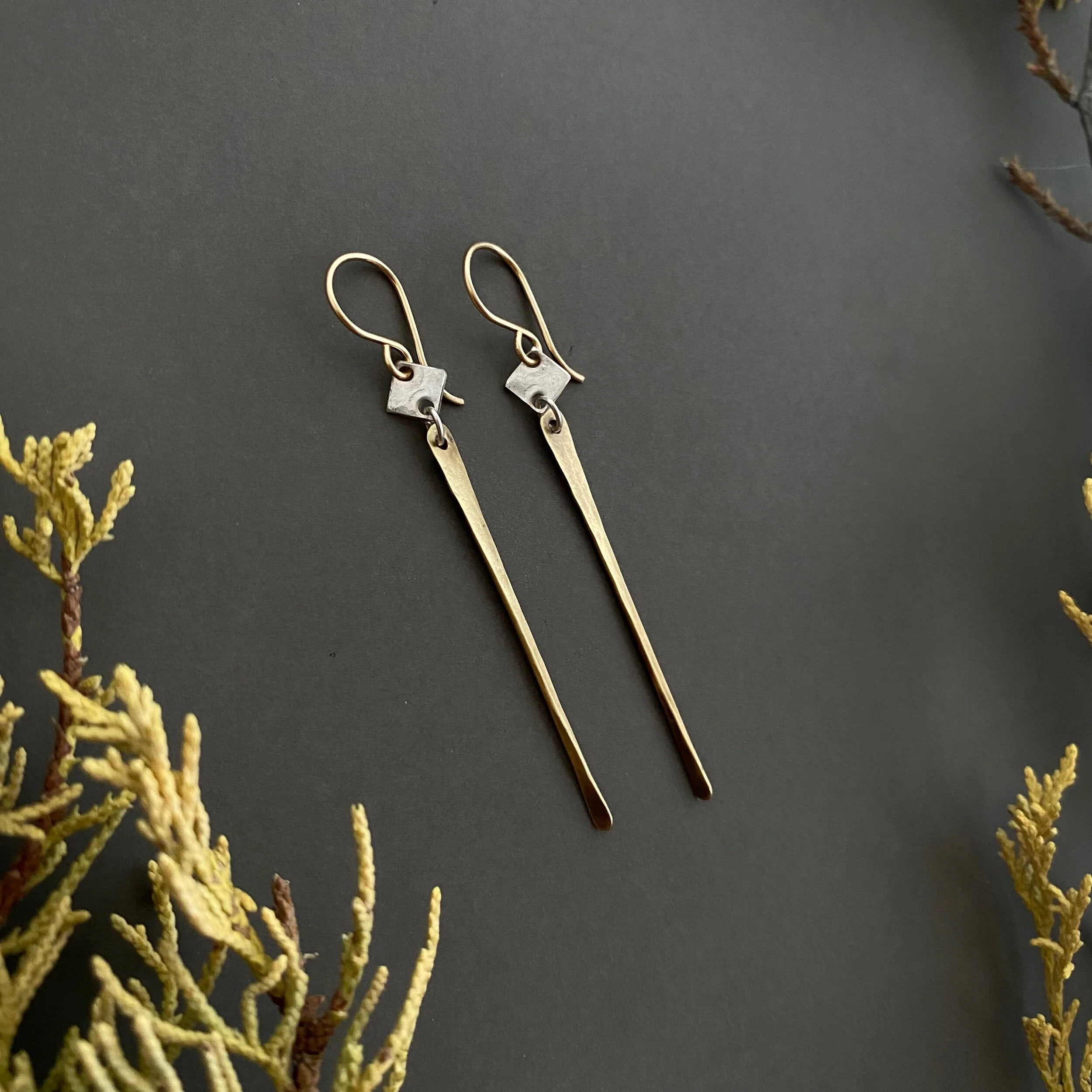 ADA4B897-CB72-4D05-B58E-2C5DE2906EB3