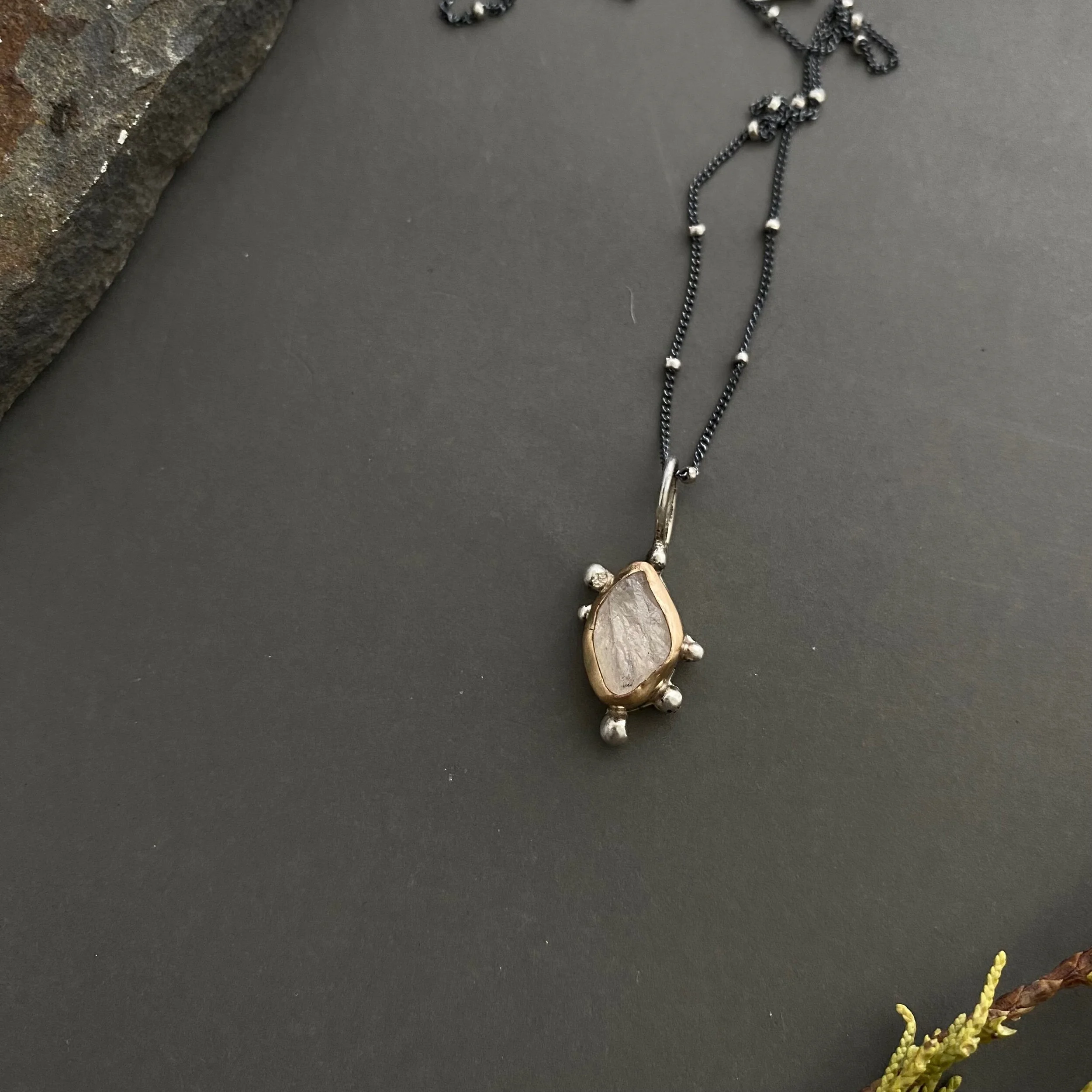 26E6B2CC-F054-438C-84AE-C35A385C2769