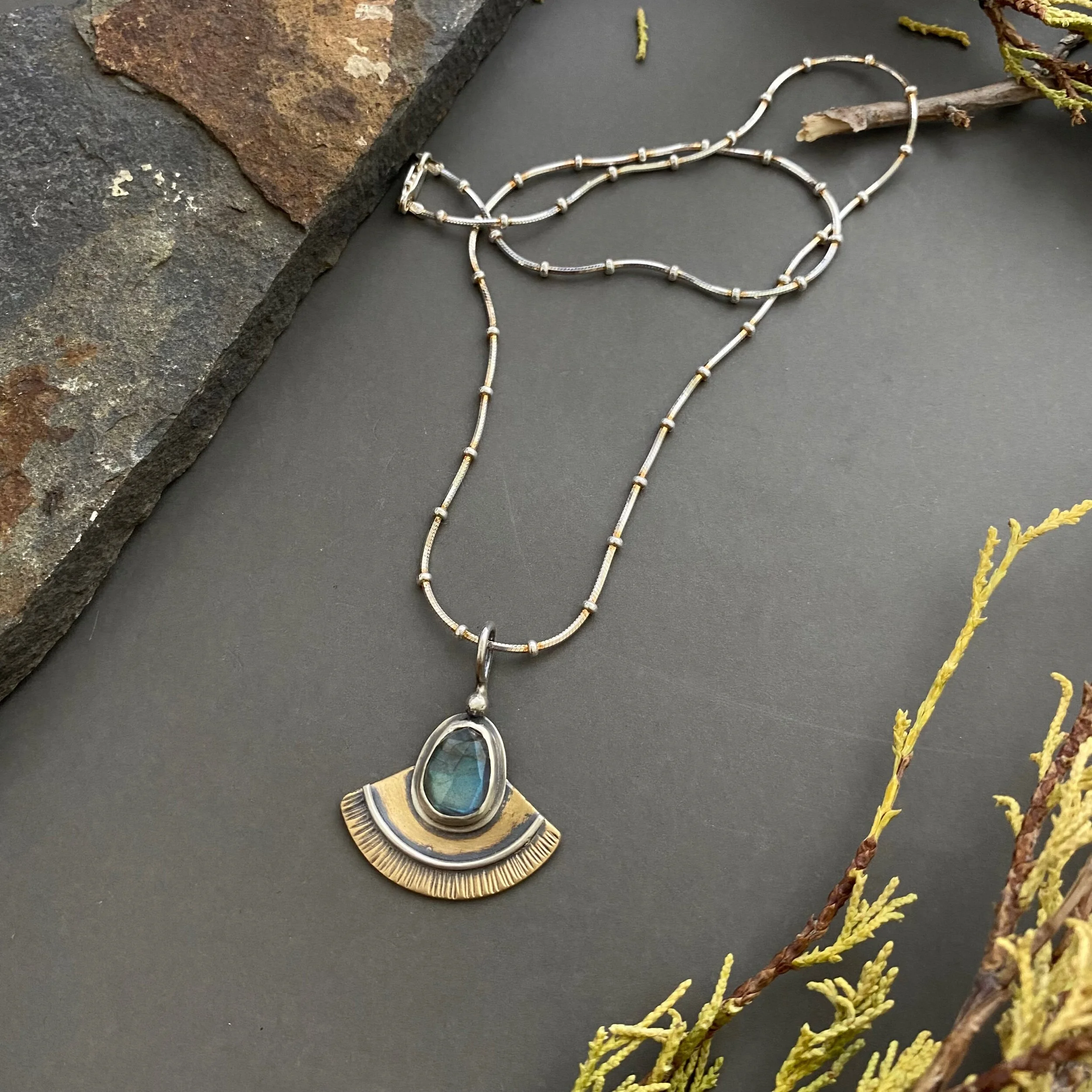 5FFFA06C-B719-43CF-97CD-47A0183996D2