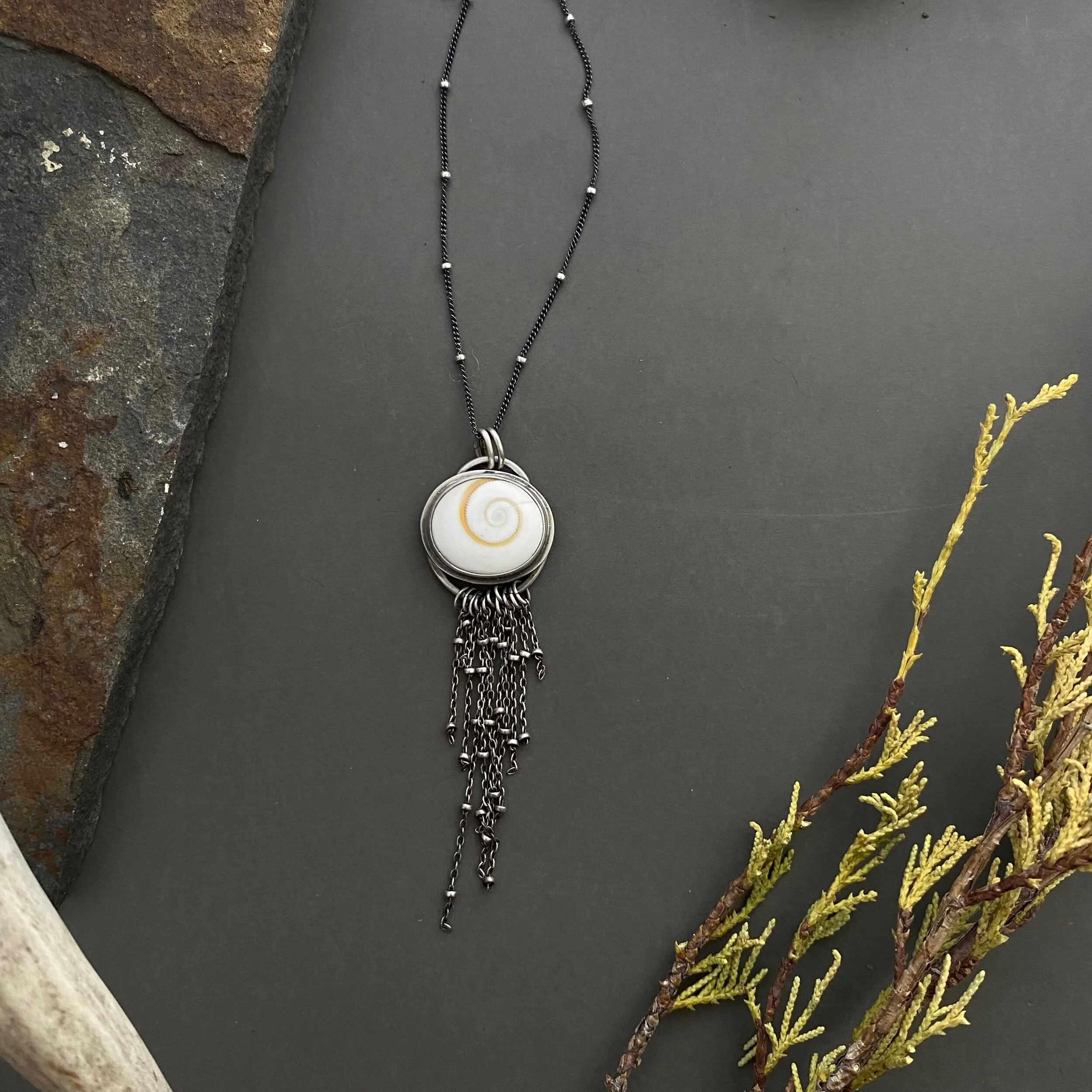 1B5972E0-501F-47B1-A3C9-C1CCE5D4929E