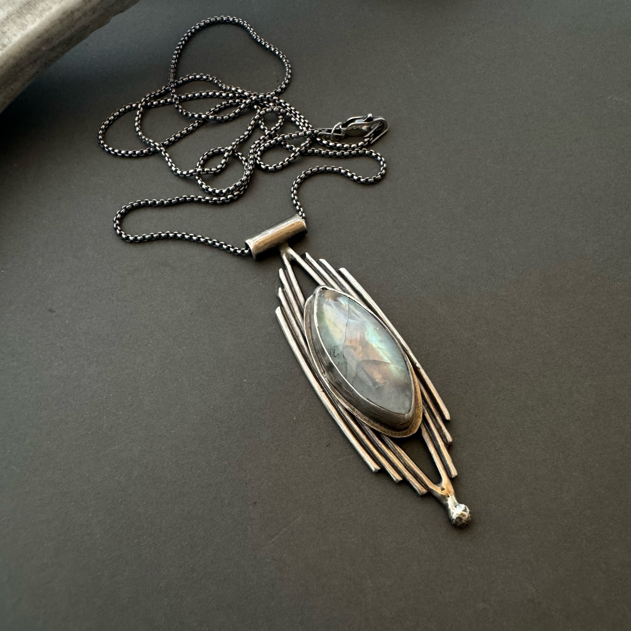 9F0C5295-3292-4DA8-A489-B98E212AA694