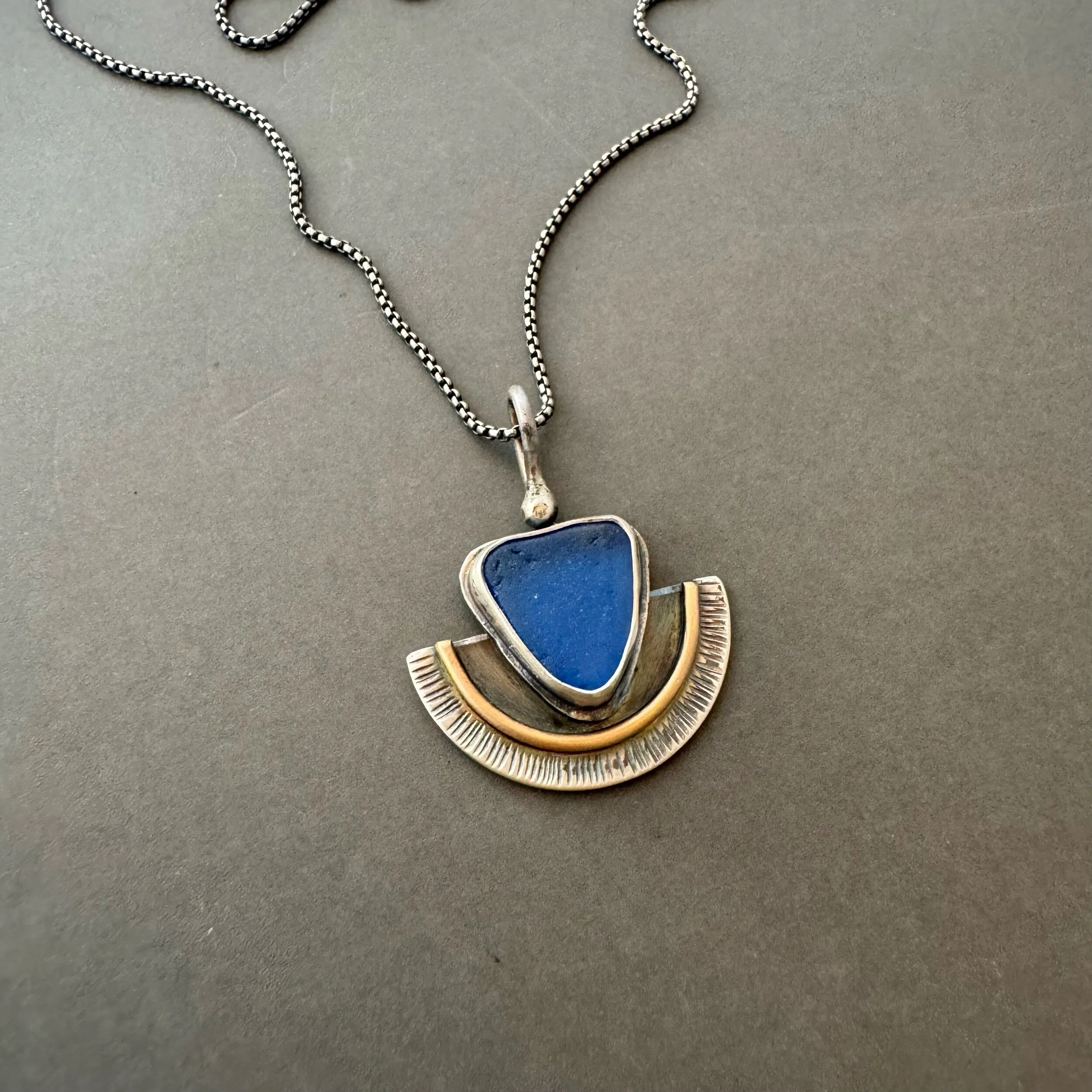 C1816B28-5FE1-4DC3-A8C9-C09FA4A50367