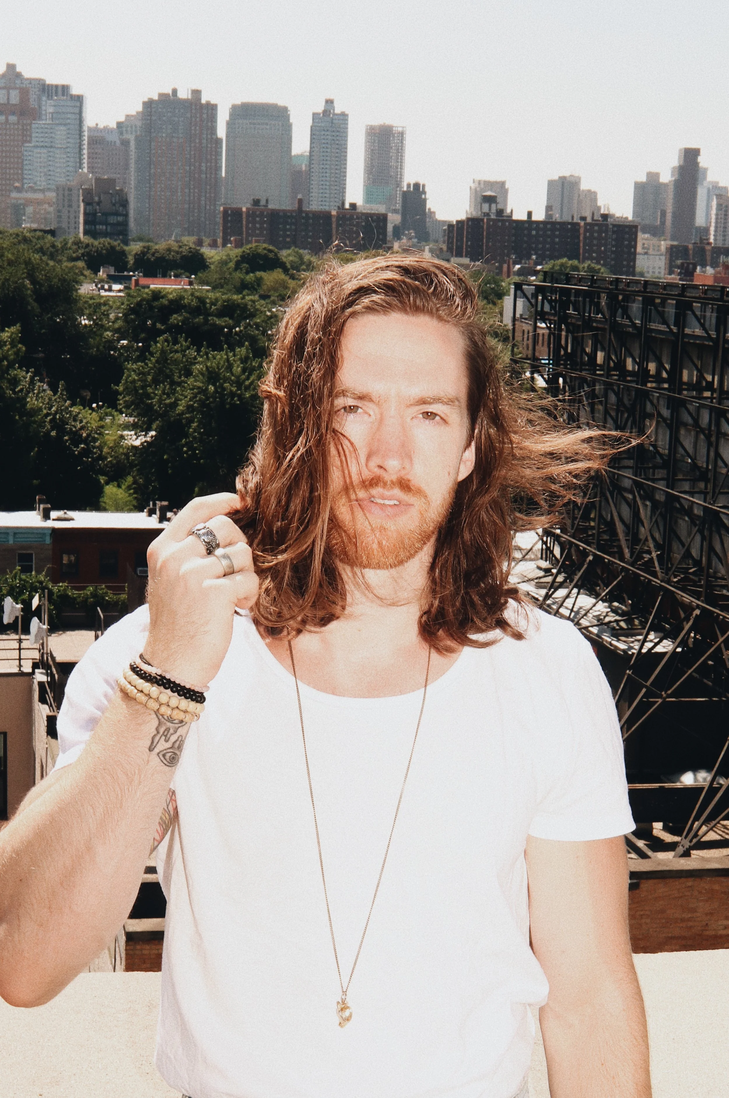 PREMIERE: CAL MARO "HOLLYWOOD"