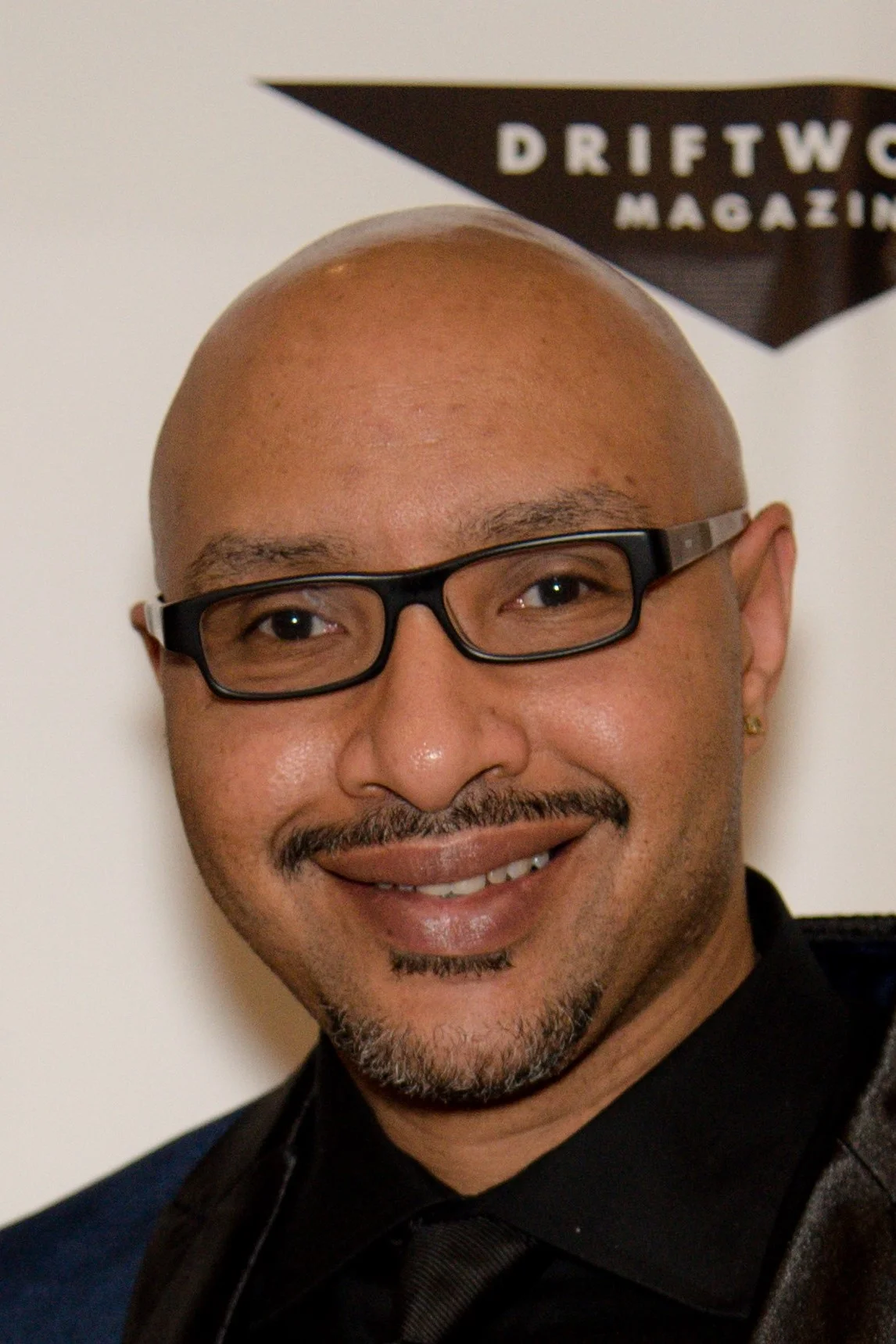 Enoch Headshot .jpg