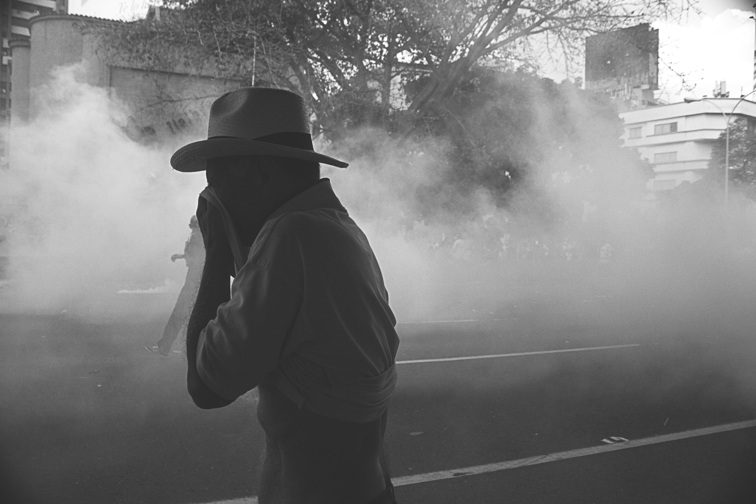 PAID - AdobeStock_144017824 - immigrant report - inhaling toxin.jpeg