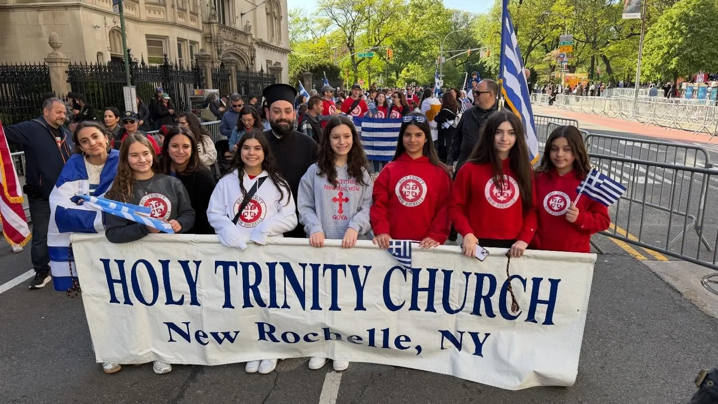 Our Holy Trinity family marched proudly in the NYC Greek Independence Day Parade today 🇬🇷🇺🇸

From our youth and families to our dedicated ministries, it was a beautiful witness of faith, heritage, and unity. We are grateful to represent our paris
