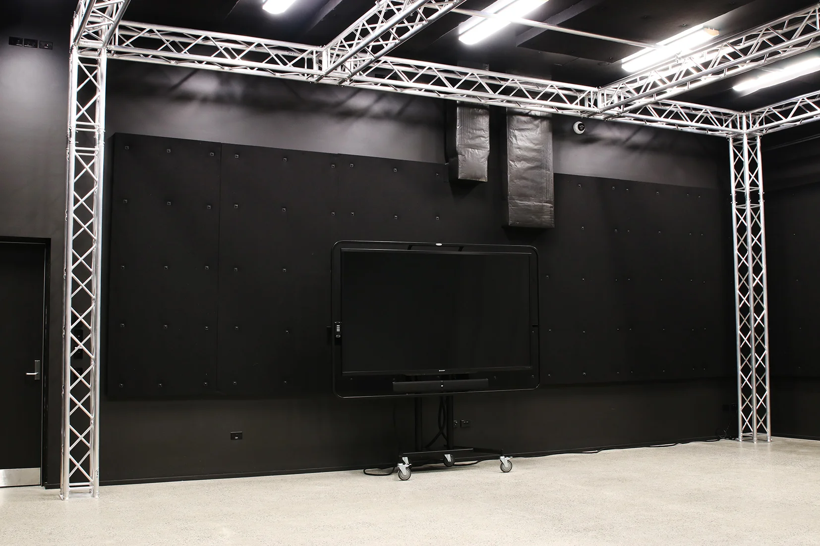 Miramar Creative - Studio B PR104