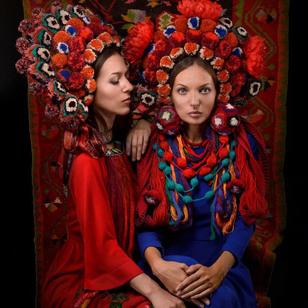 traditional-ukrainian-flower-crowns-treti-pivni-3.jpg