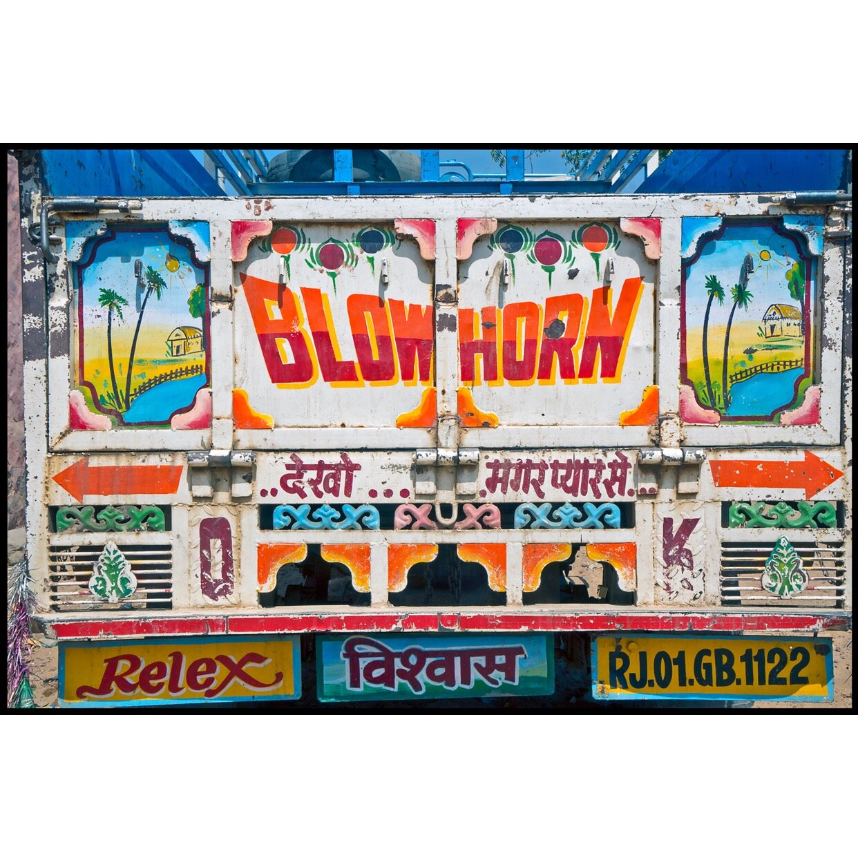 𝗧𝗶𝘁𝗹𝗲: 'Palm Sugar Lorry' | 𝗟𝗼𝗰𝗮𝘁𝗶𝗼𝗻: Chand Baori, India | 𝗬𝗲𝗮𝗿: 2018⁠
