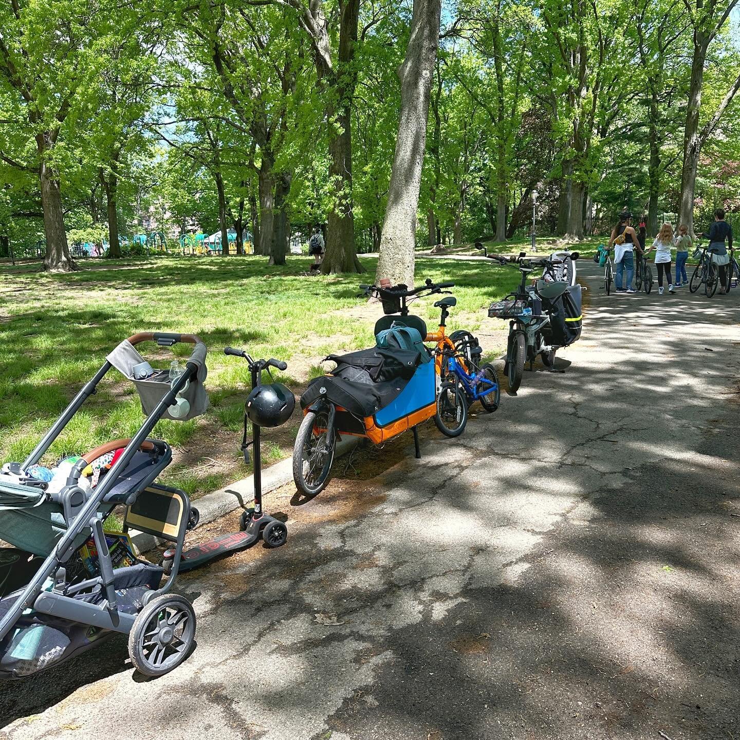 Strollers, scooters and bikes all regulars in Mount Prospect Park #greenspace #dontpavethepark #prospectheights #brooklyn