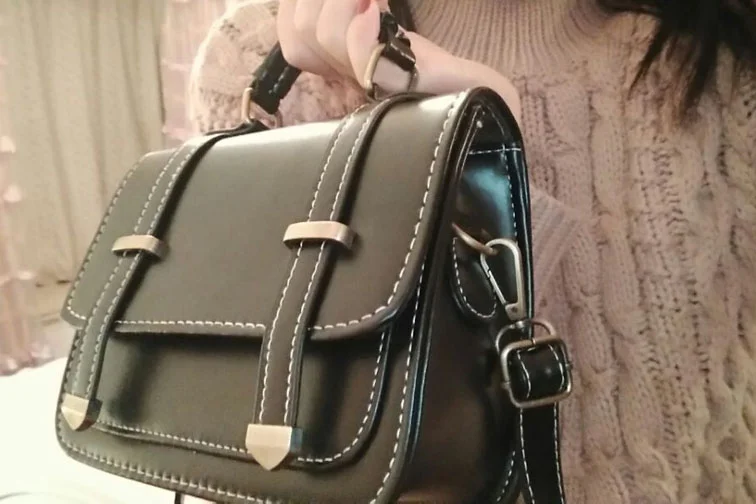 retro satchel