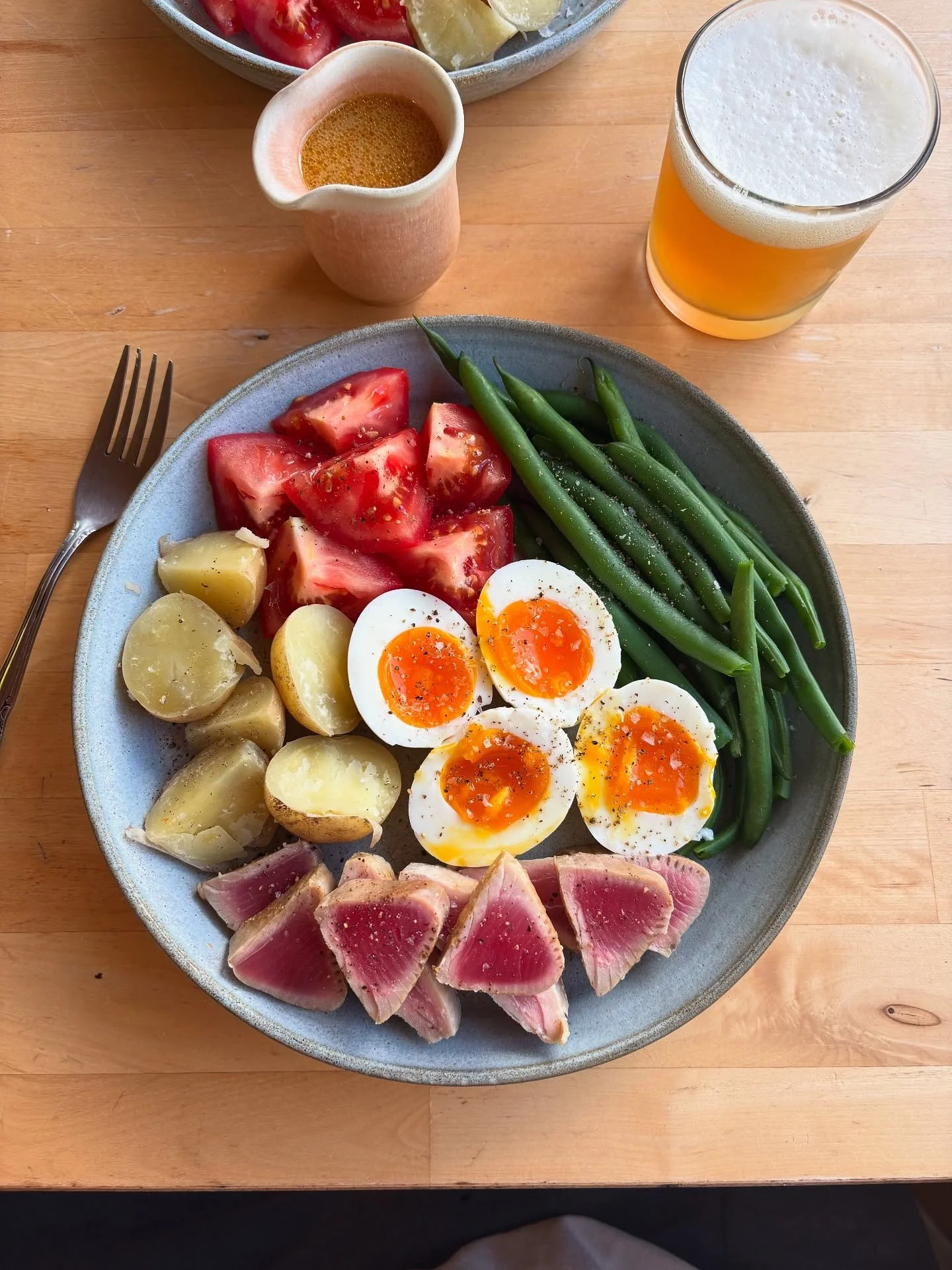 Moving into September!

-big ni&ccedil;oise
-fried clams and soft serve
-sardines
-peach coppa pizza
-surf n&rsquo; turf
-grilled chicken
-ploye
-plum update
-dog update
-catering season
-halibut salad