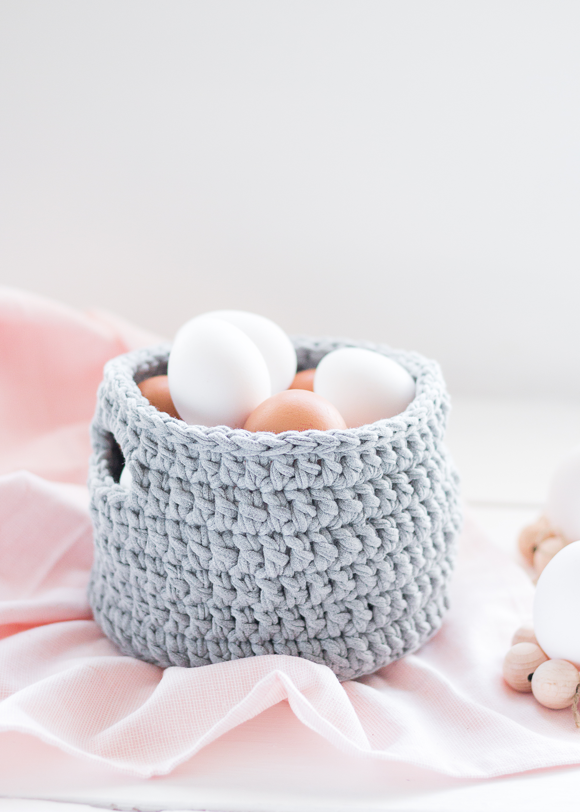 DIY | Virka en korg i trikå | Steg-för-steg mönster | Sandramarias.com