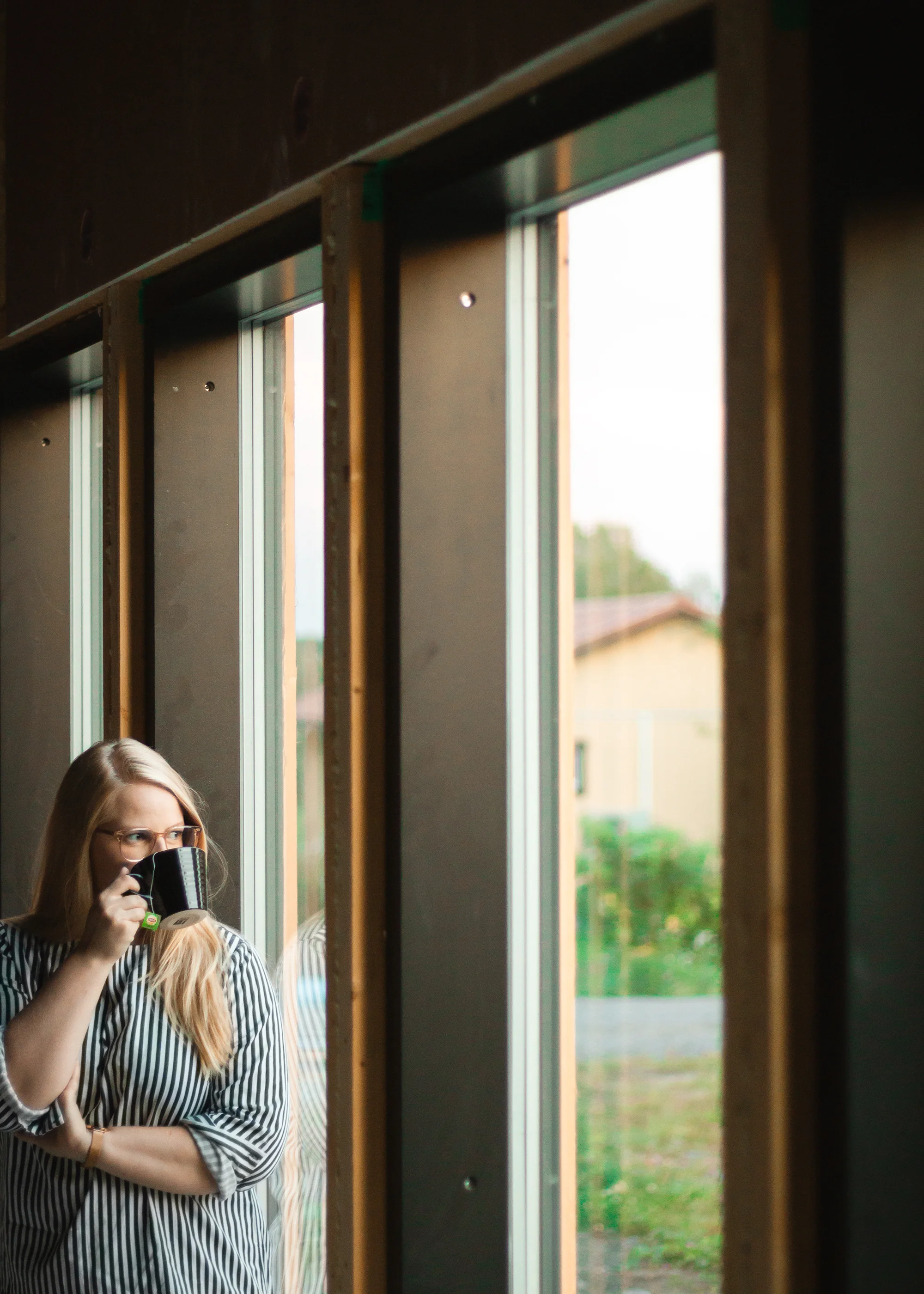 Building Home: We Have Windows! | Sandramarias.com