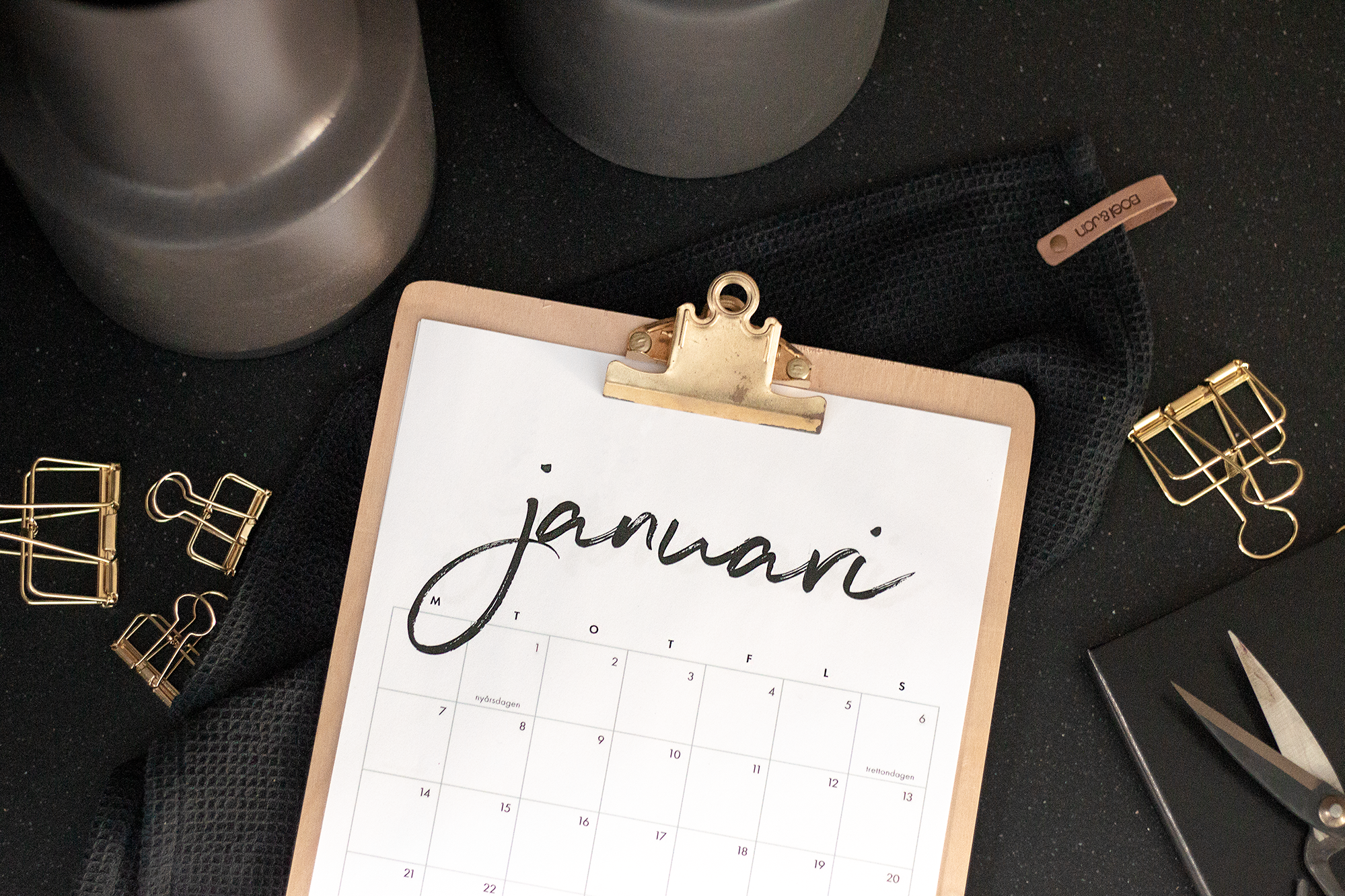 Gratis Kalender 2019 | Nerladdningsbar kalender | Finlandssvensk kalender | Printable calendar | By Sandramaria | Sandramarias.com