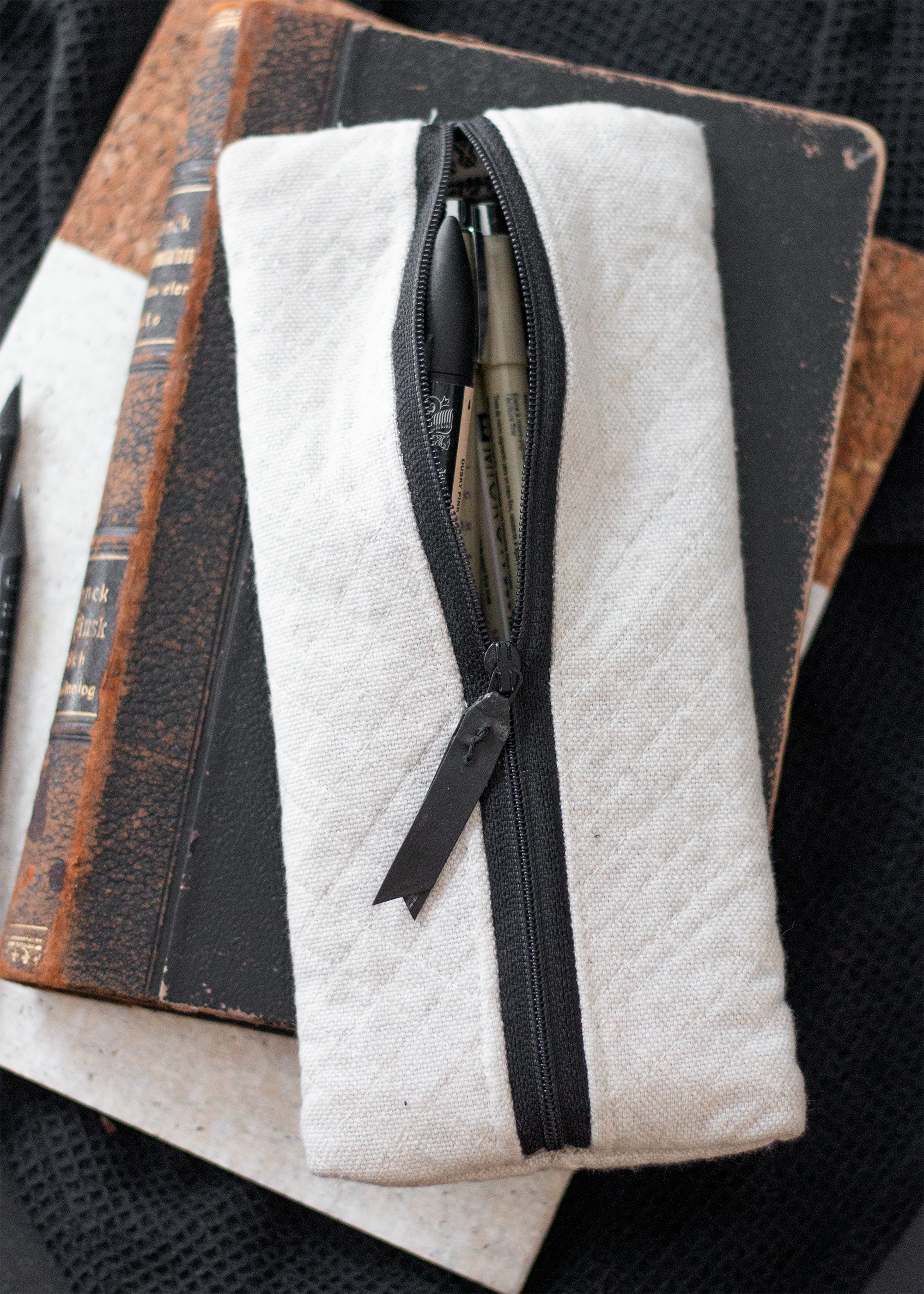 DIY | Läderpapper | Restbitsprojekt | Washable paper projects | Snappap project | Sandramarias.com