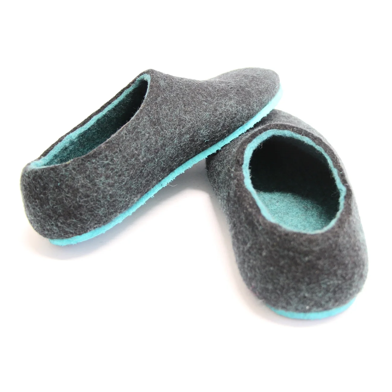 felt slippers in lucite green and black3.jpg