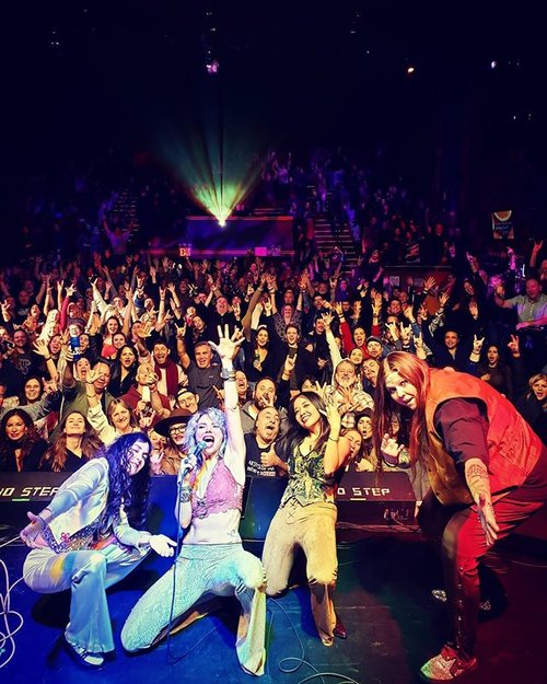#NewYorkNewYork there are no words for the love you gave us last night. We are forever grateful you were there and made this #soldoutshow a night to remember. Thank you to @gramercytheatre and @cegpresents . See you again Feb 28th! From @stephpaynes @marlain_a @rudewhennude @leesadadrumma we ❤️💋 you. Photo by @rjanos86 tech extraodinaire. #HomeBase #newshow #ledzepp #lezzeppelin #ledzeppelin #lez #ledzeppelinlover #newyorkmusic #nycmusic #supportlivemusic #audienceparticipation #nyclove #PhysicalGraffiti #album #gramercytheatre