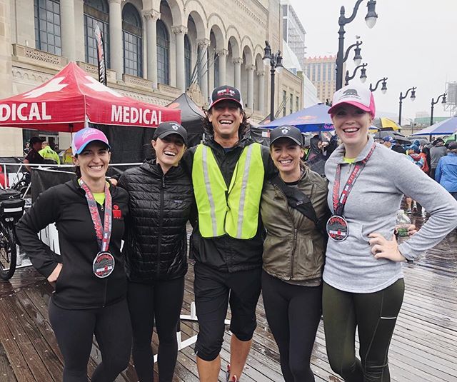 Huge shout out to Steve @delmosports for putting on such a great @ironmantri and thank you to Atlantic City for all your hospitality, vibes, cheers, and support. Despite the pouring rain, these ladies had a great time!! .
.
.
.
.
#sherwoodracing #kar