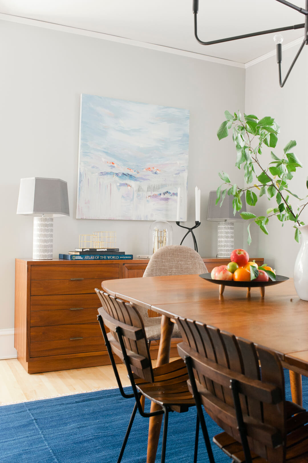 Emily-Henderson-Curbly_diningroom05.jpg