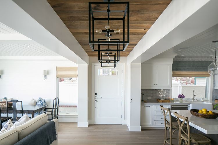Beach Pretty House Tour: California Living..by Interior Designer Kelly Nutt.