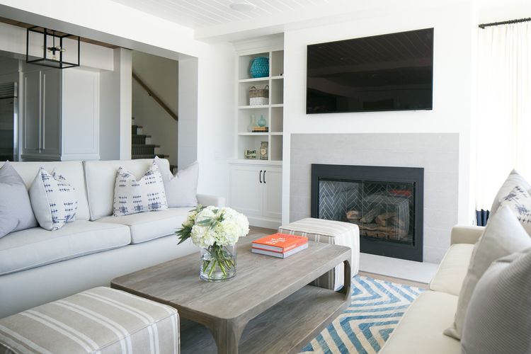 Beach Pretty House Tour: California Living..by Interior Designer Kelly Nutt.