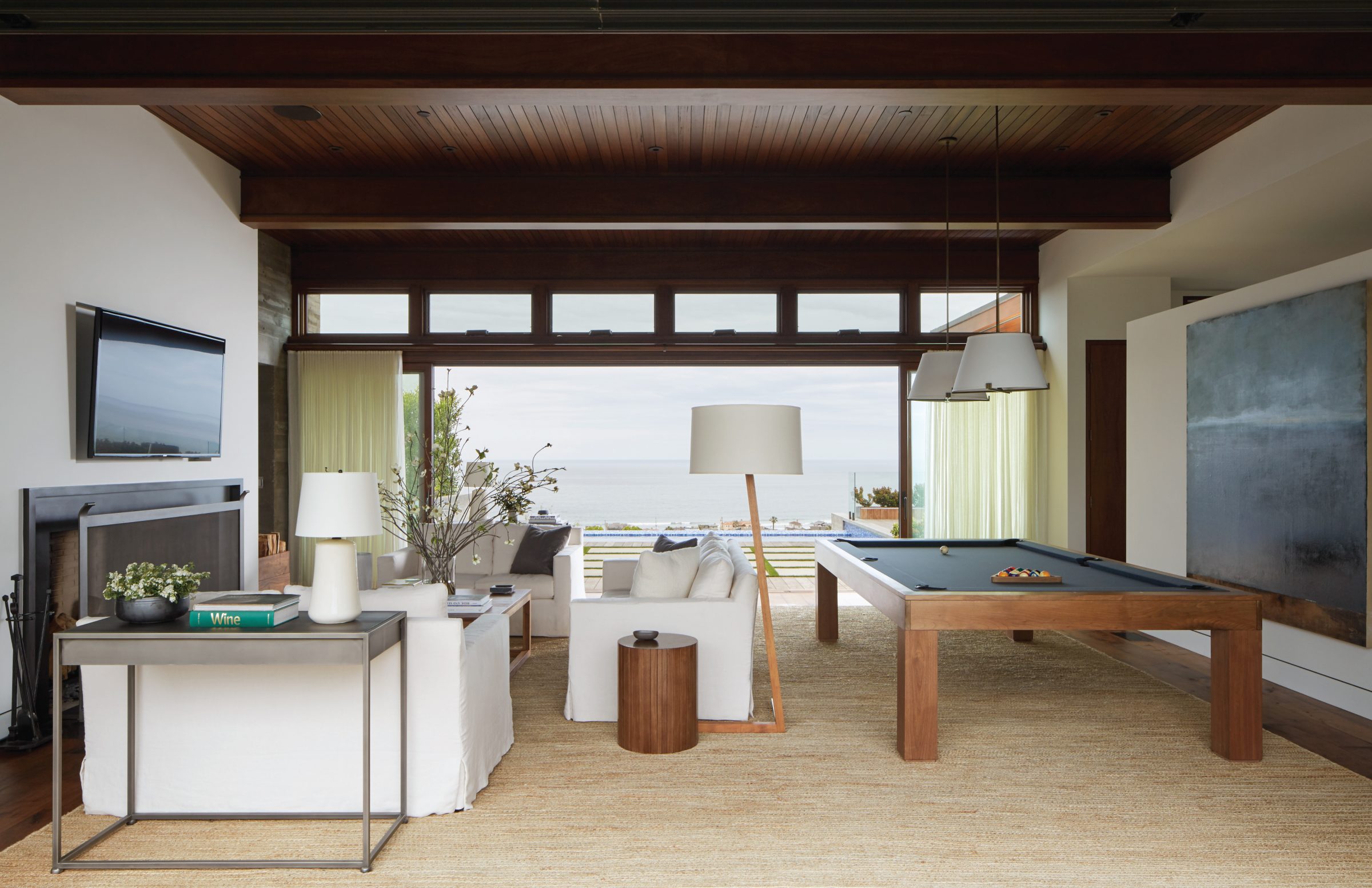Beach Pretty Style: The Seaside House by Mark J. Williams..Take a Tour